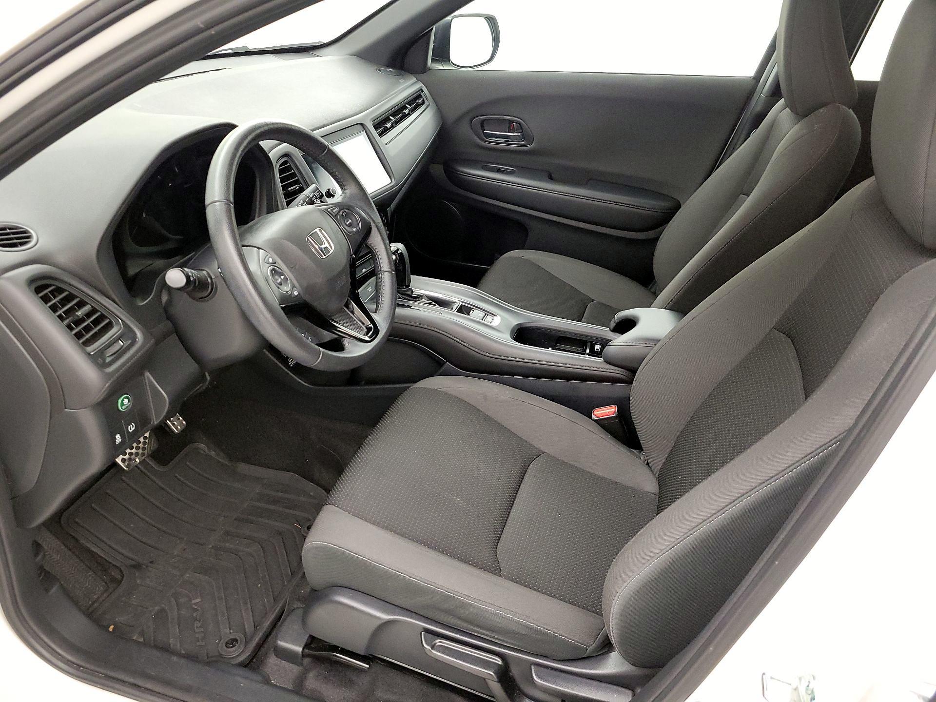 Thumbnail: 2022 Honda HR-V - 11