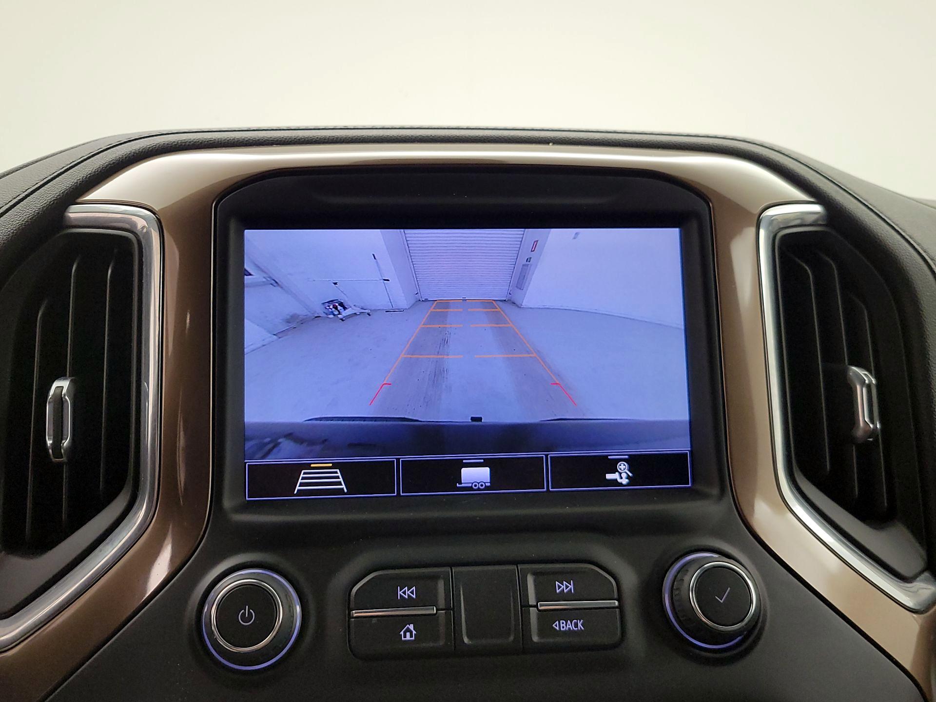 Thumbnail: 2020 Chevrolet Silverado 1500 - 15