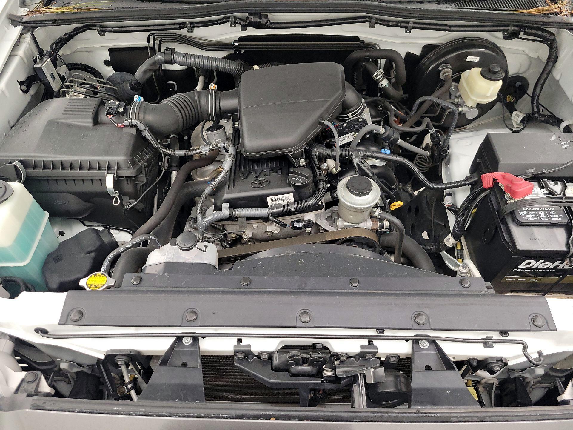 Thumbnail: 2015 Toyota Tacoma - 20