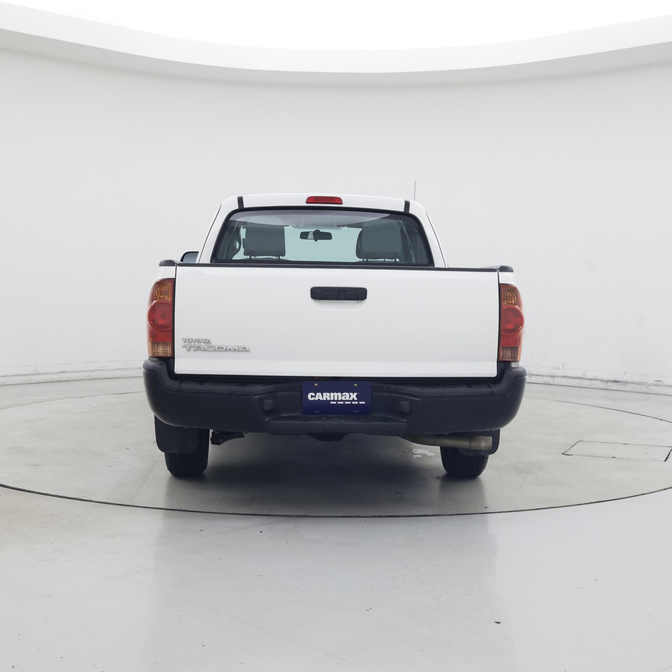 Thumbnail: 2015 Toyota Tacoma - 6