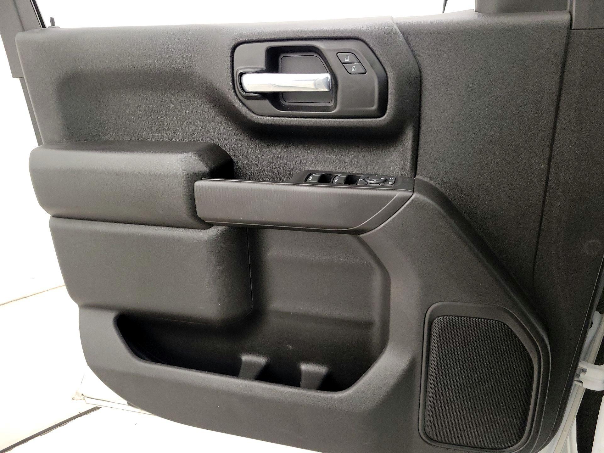 Thumbnail: 2021 Chevrolet Silverado 1500 - 12