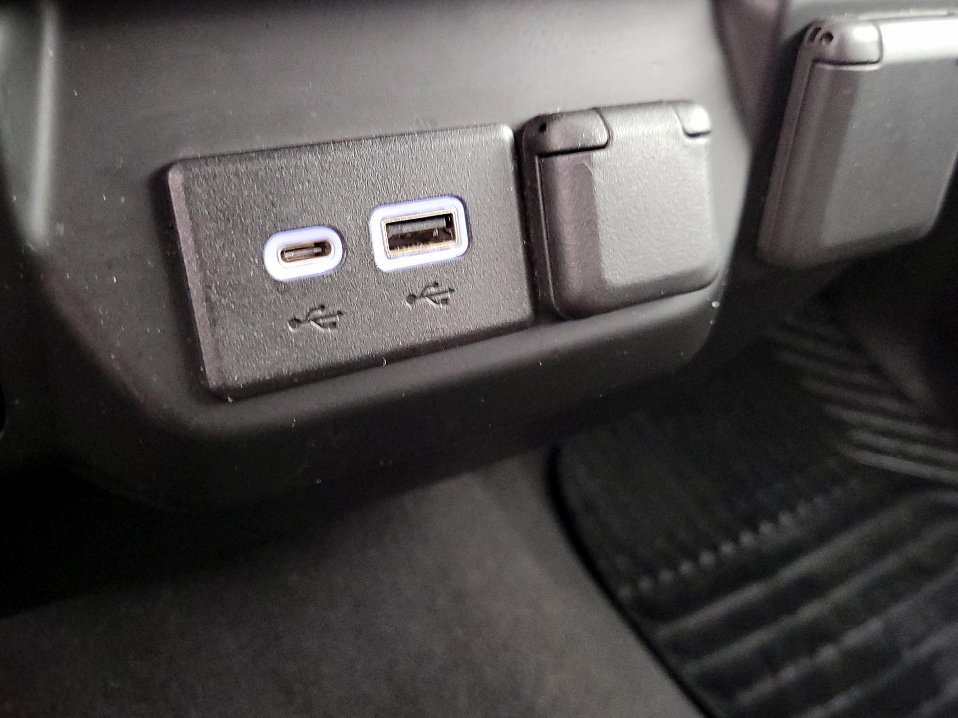 Thumbnail: 2021 Chevrolet Silverado 1500 - 18