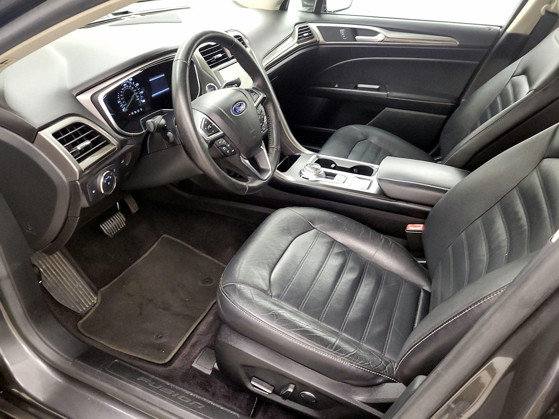 Thumbnail: 2017 Ford Fusion - 11