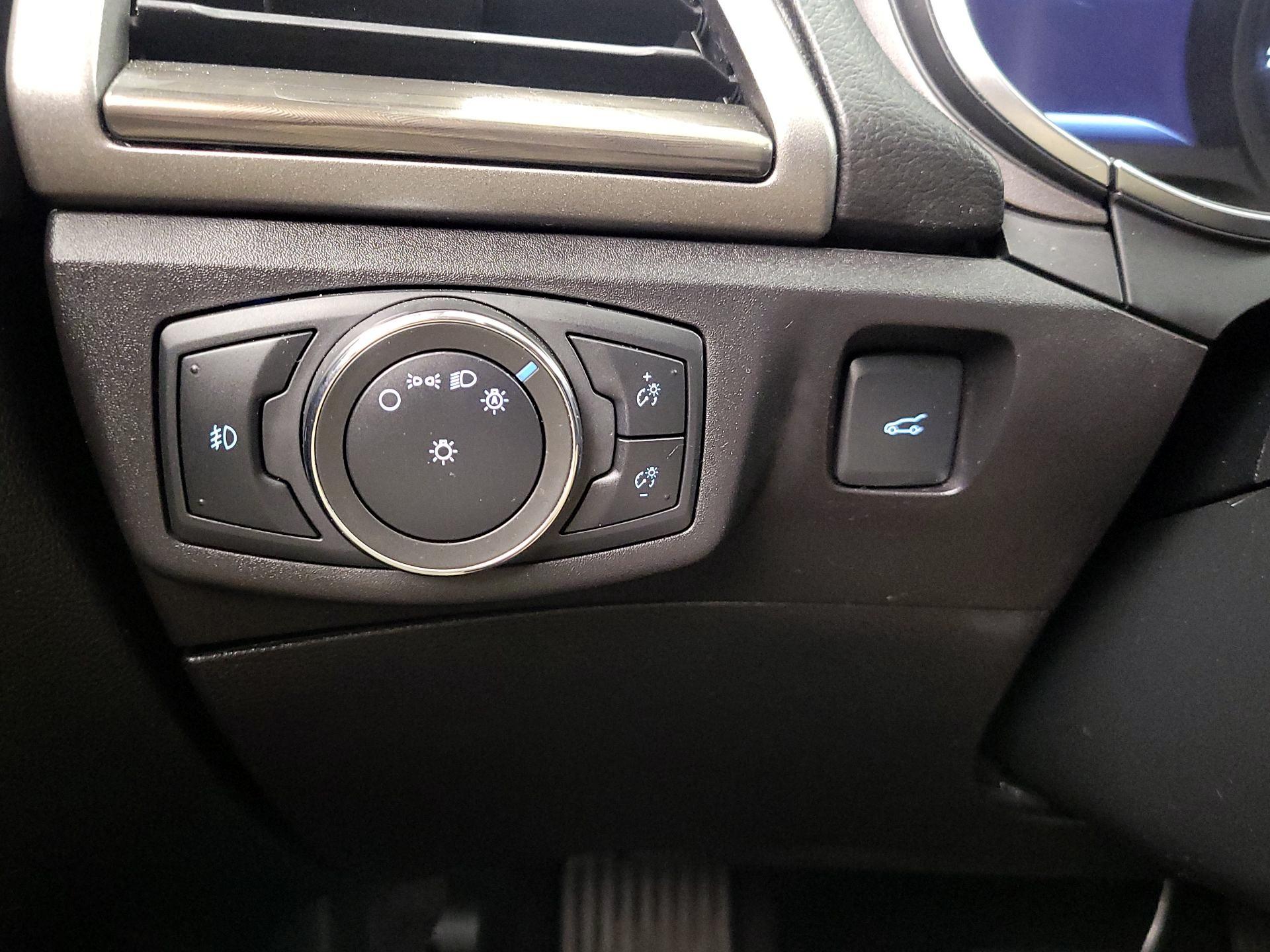 Thumbnail: 2017 Ford Fusion - 13