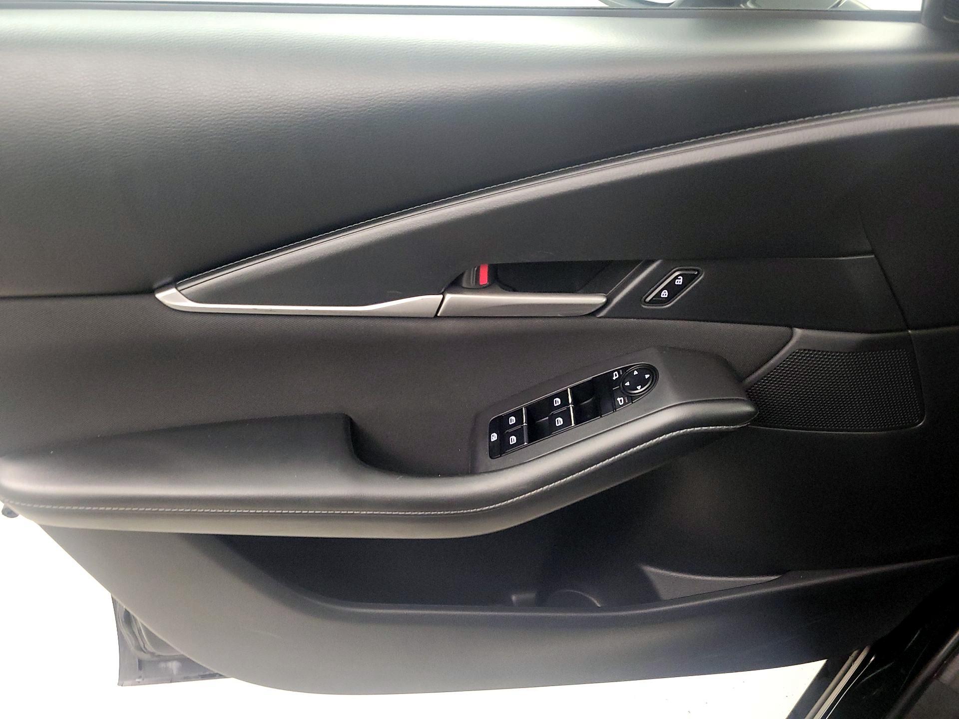 Thumbnail: 2023 Mazda CX-30 - 12