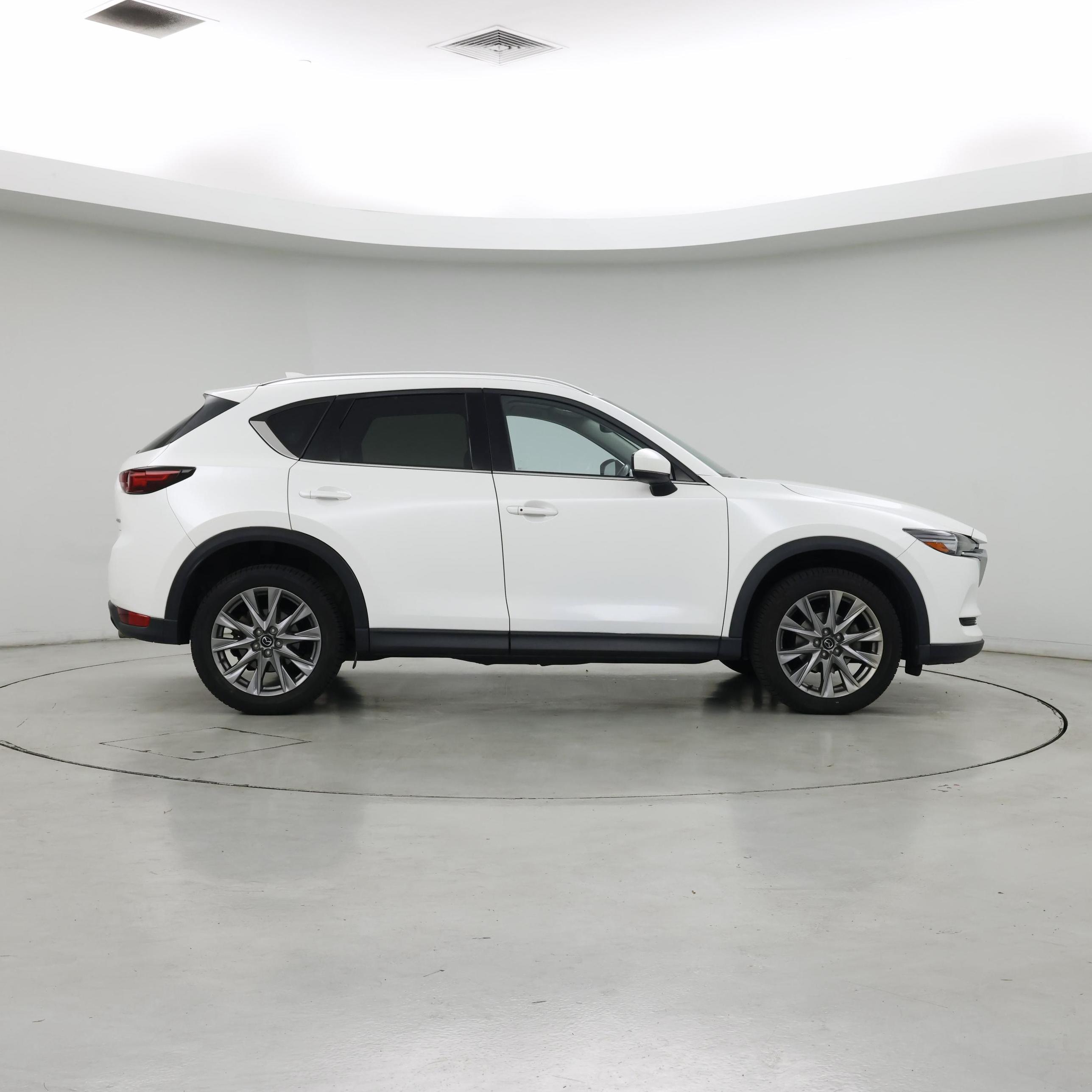 Thumbnail: 2020 Mazda CX-5 - 7