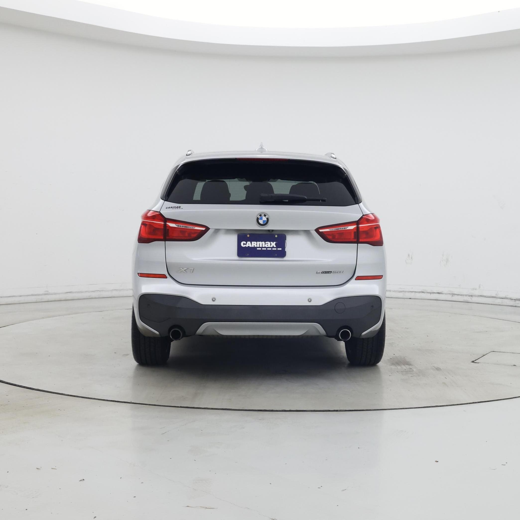 Thumbnail: 2018 BMW X1 - 6