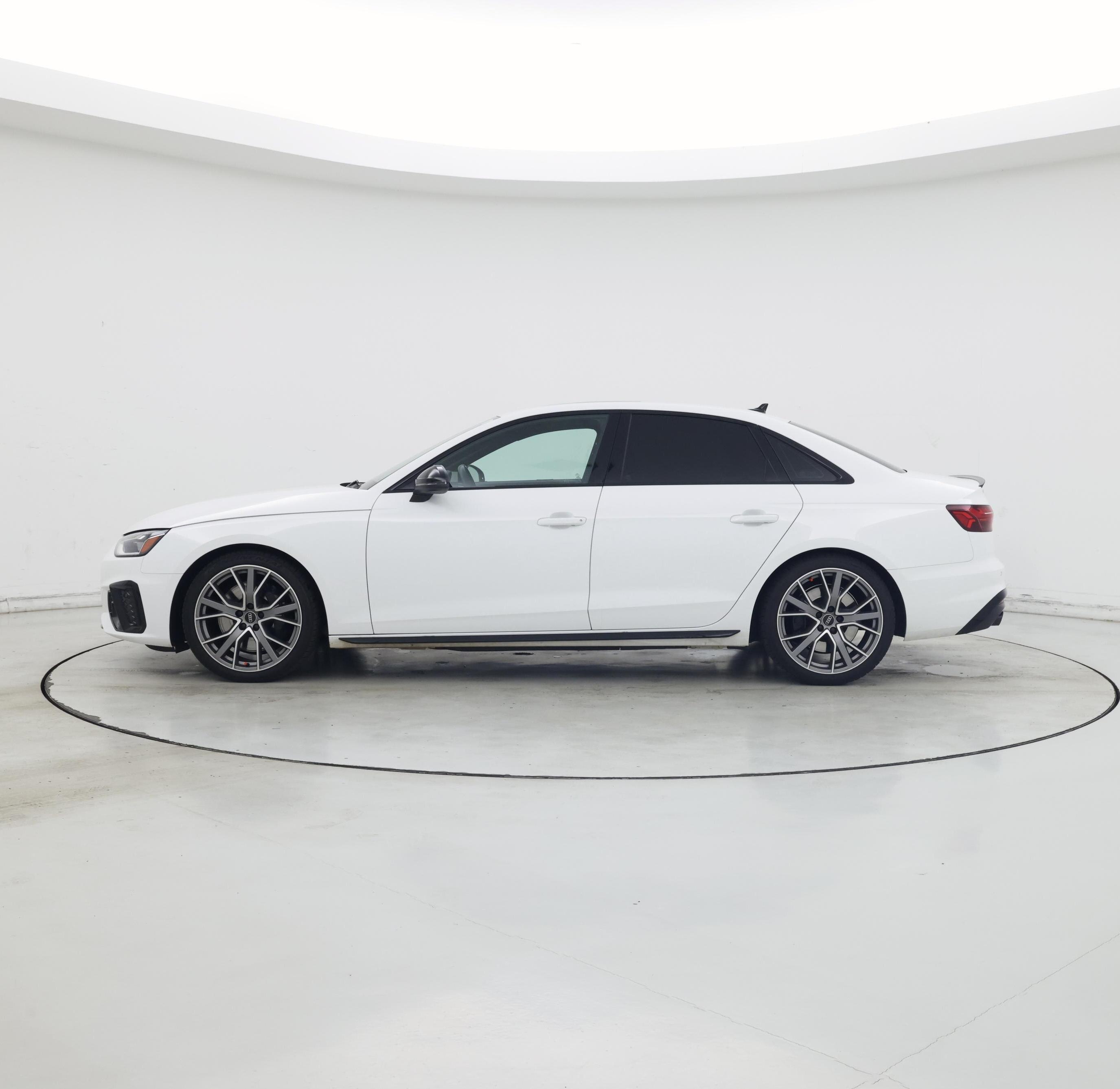 Thumbnail: 2024 Audi S4 - 3