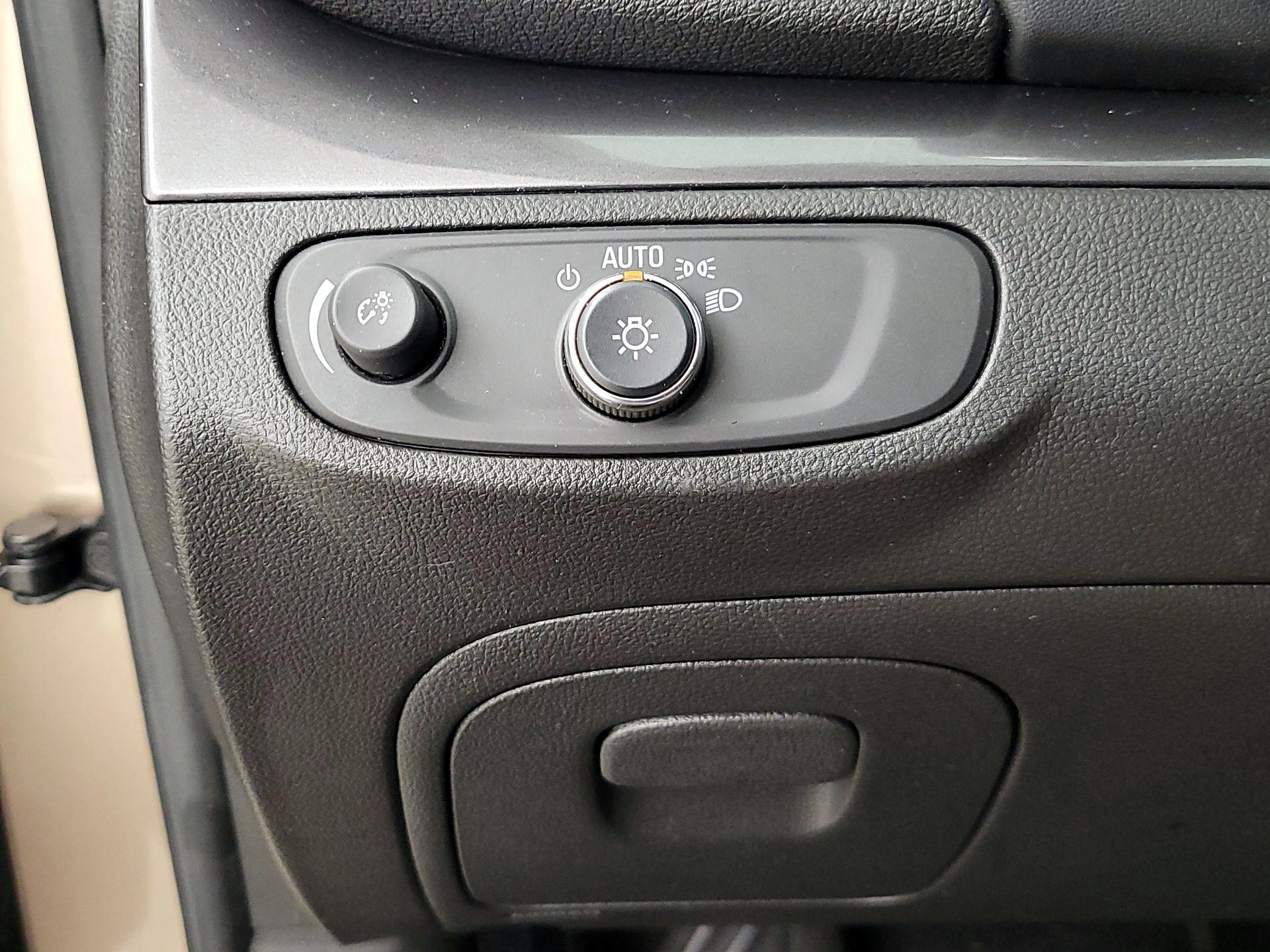 Thumbnail: 2019 Buick Encore - 13