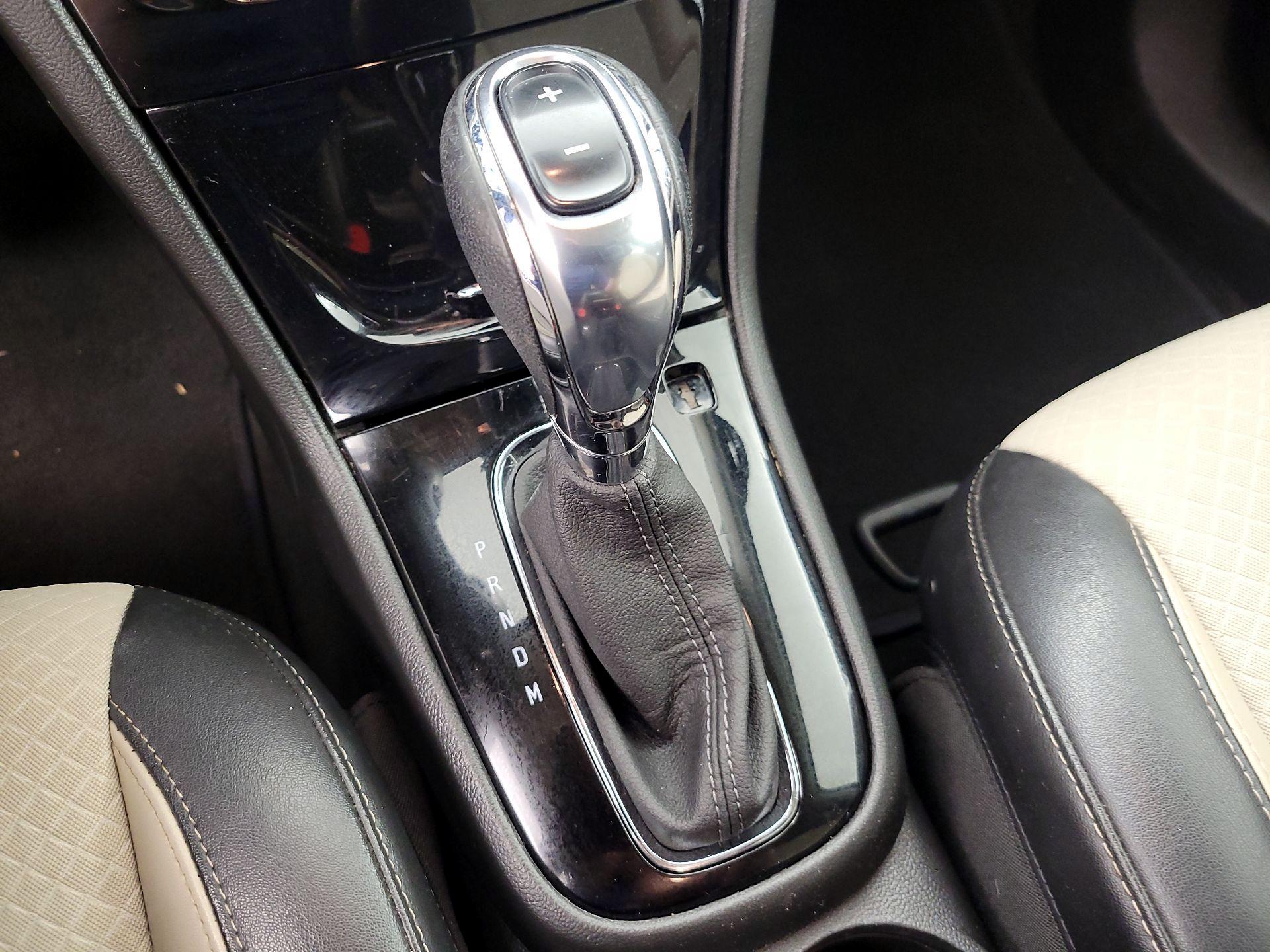 Thumbnail: 2019 Buick Encore - 18