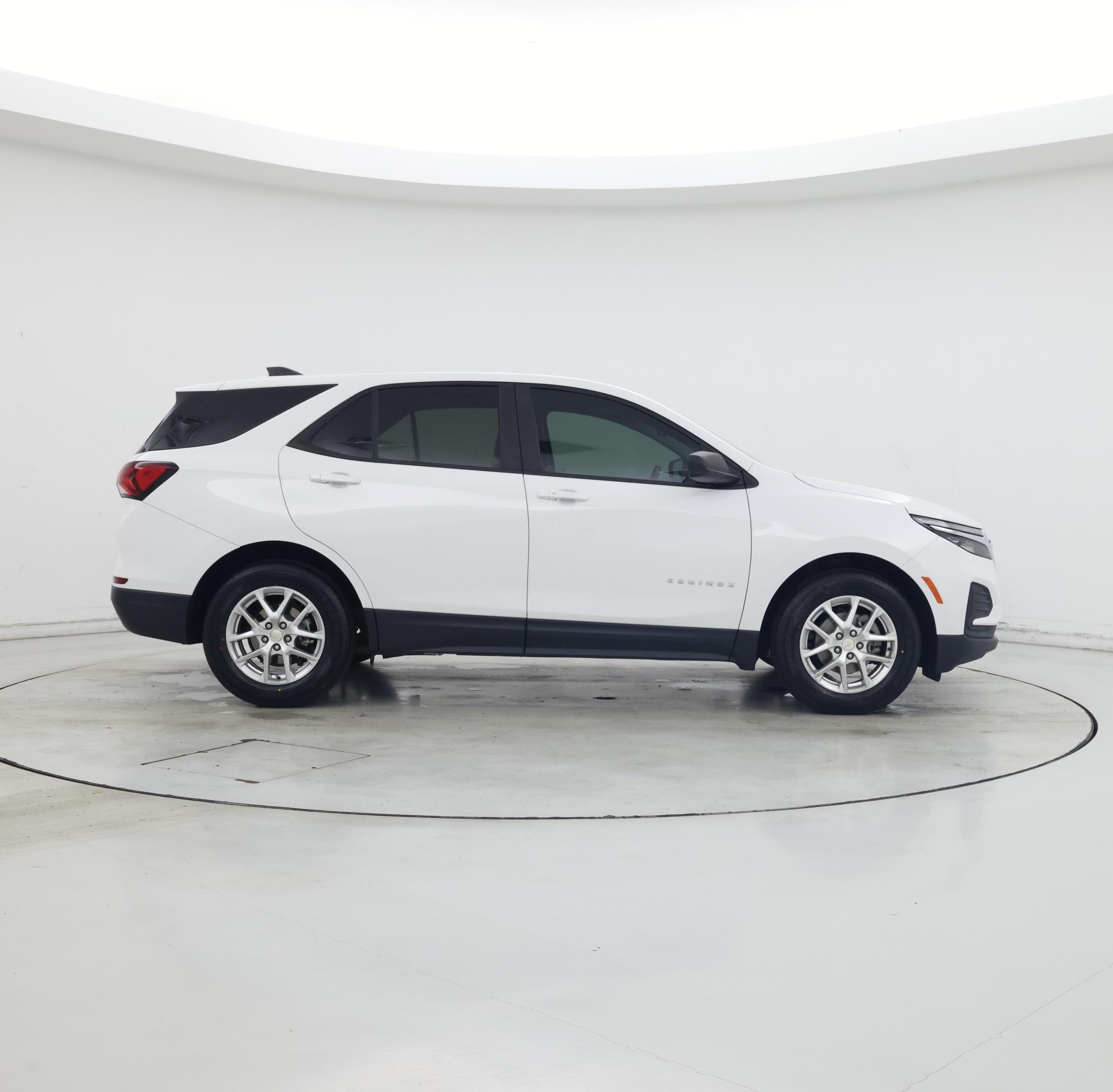 Thumbnail: 2022 Chevrolet Equinox - 7