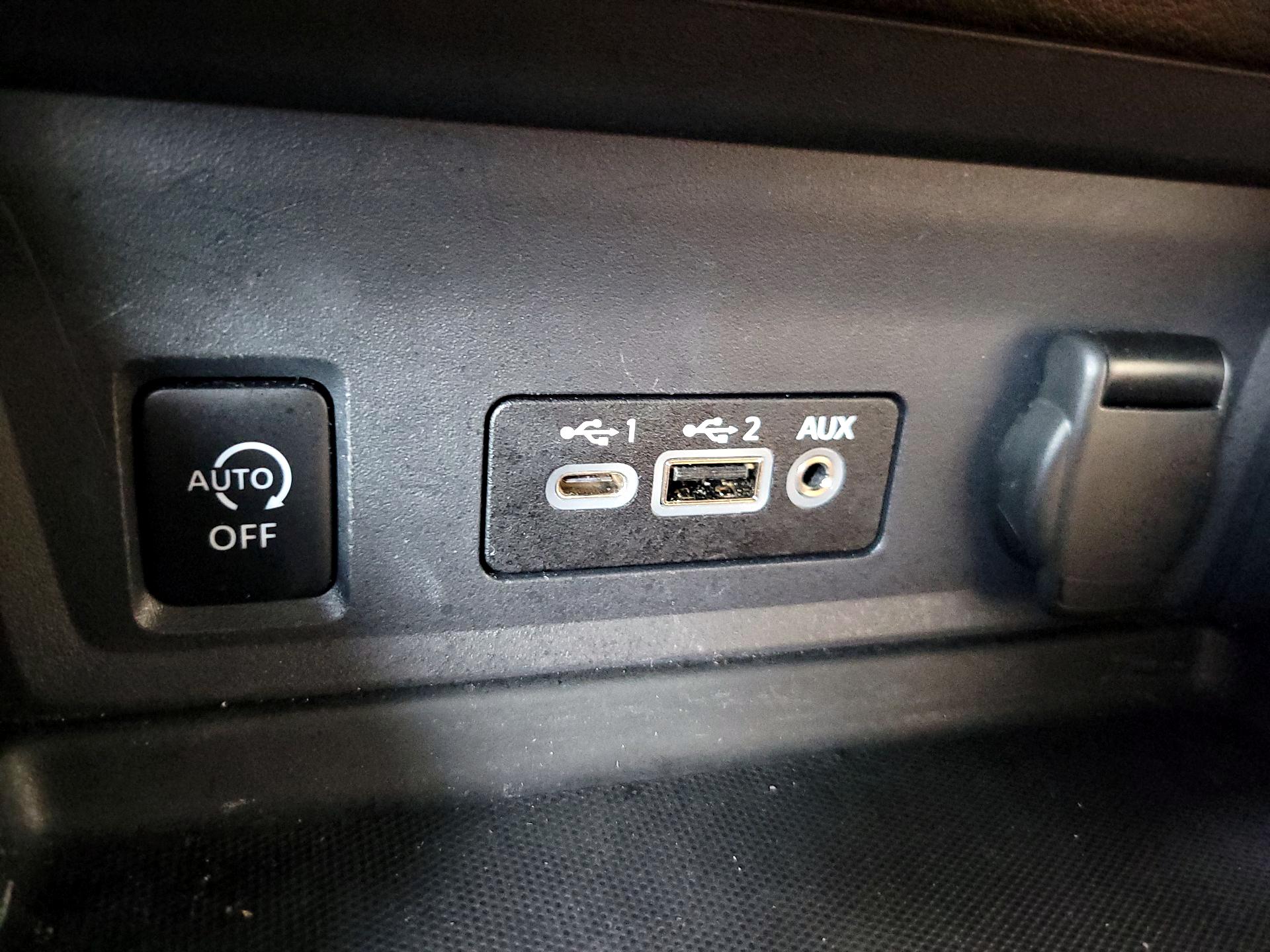 Thumbnail: 2025 Nissan Sentra - 18