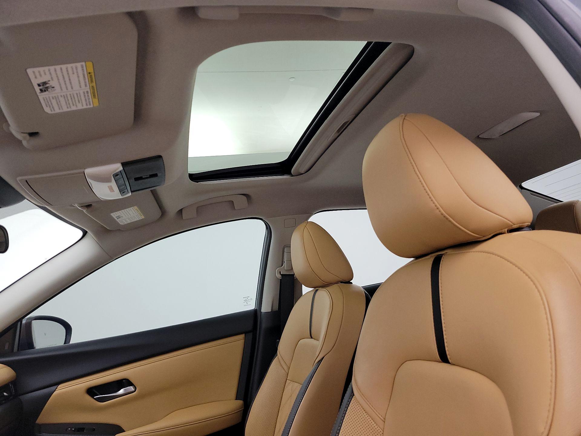 Thumbnail: 2025 Nissan Sentra - 19