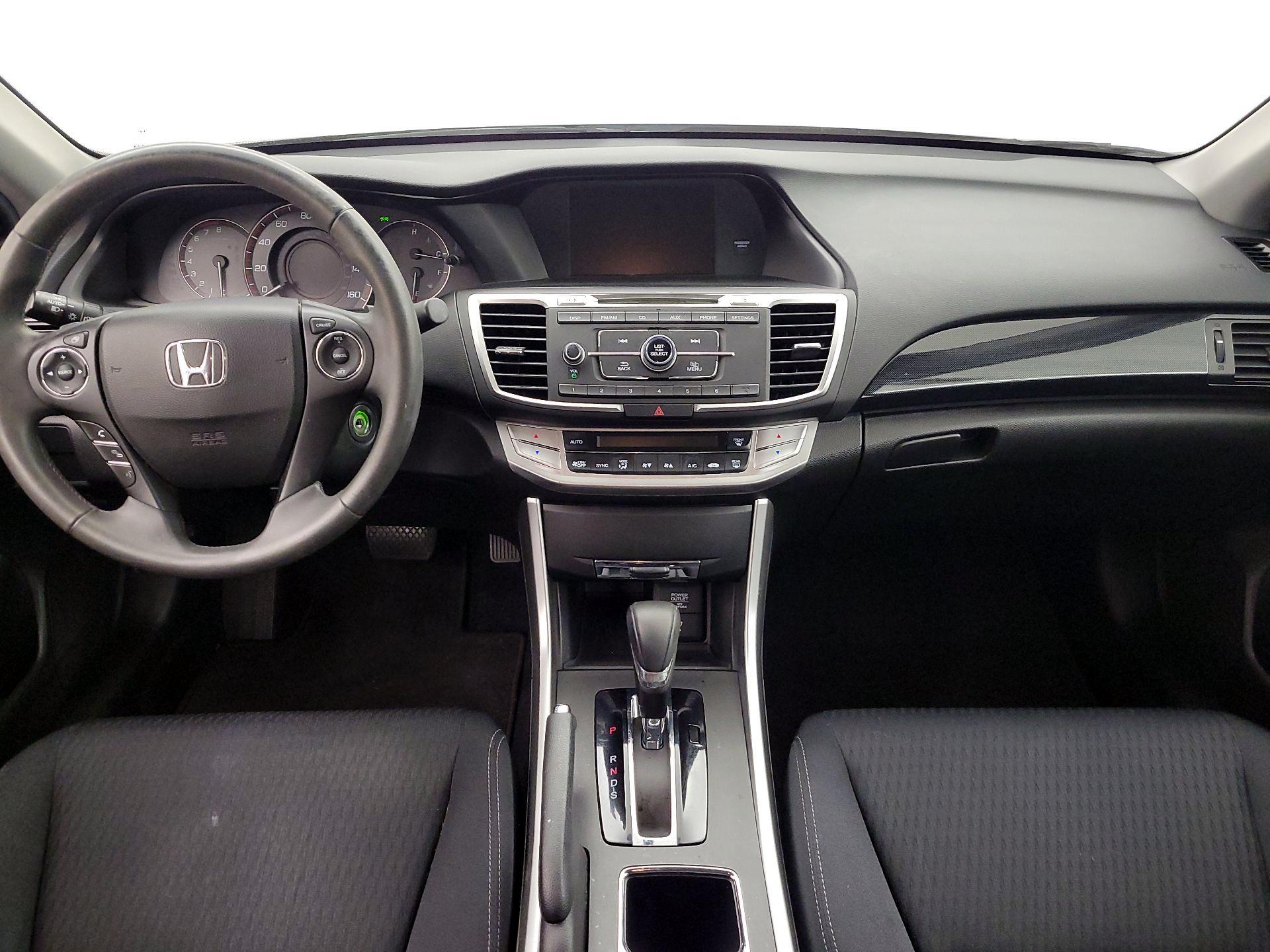 Thumbnail: 2015 Honda Accord - 9