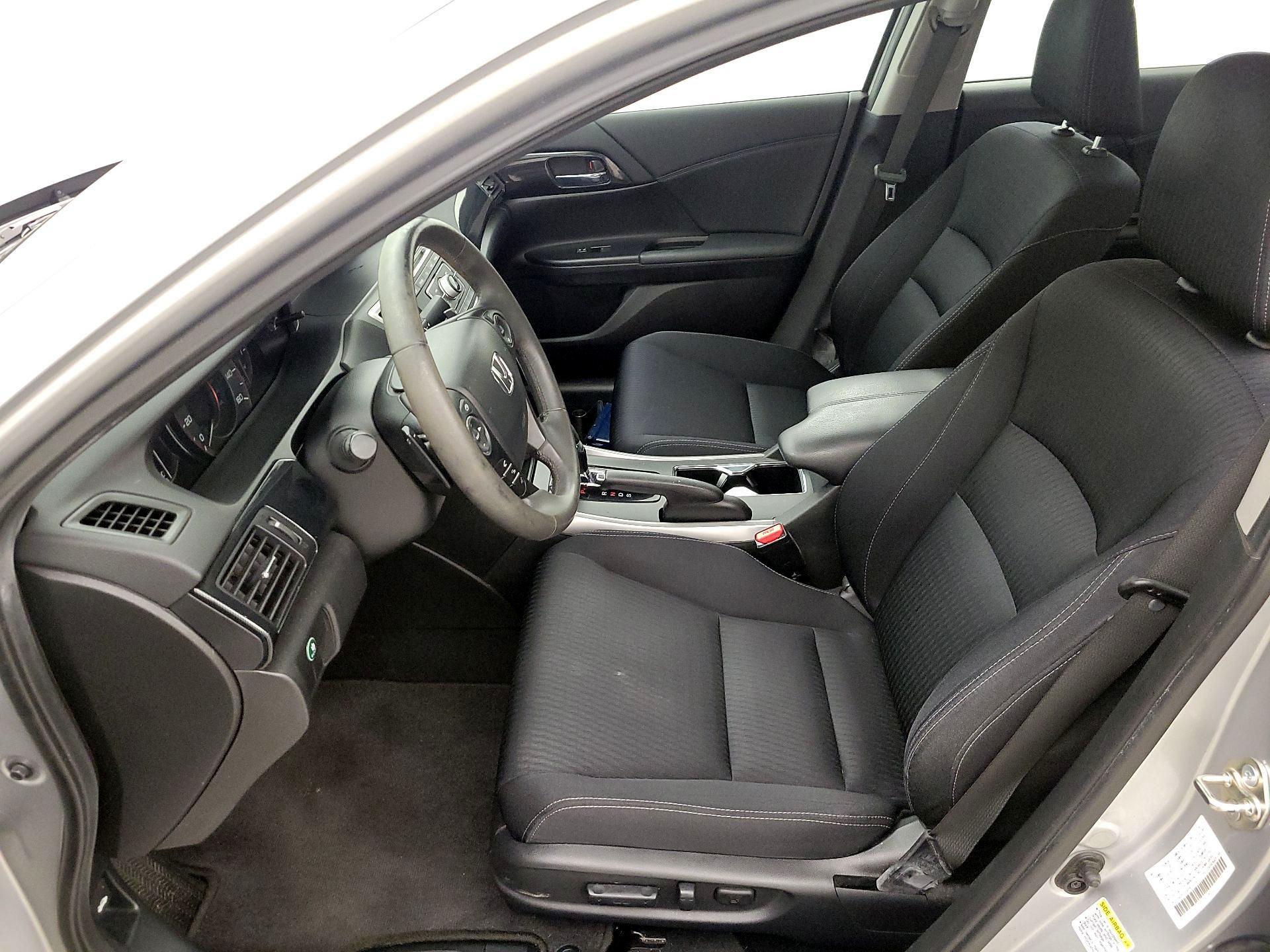 Thumbnail: 2015 Honda Accord - 11