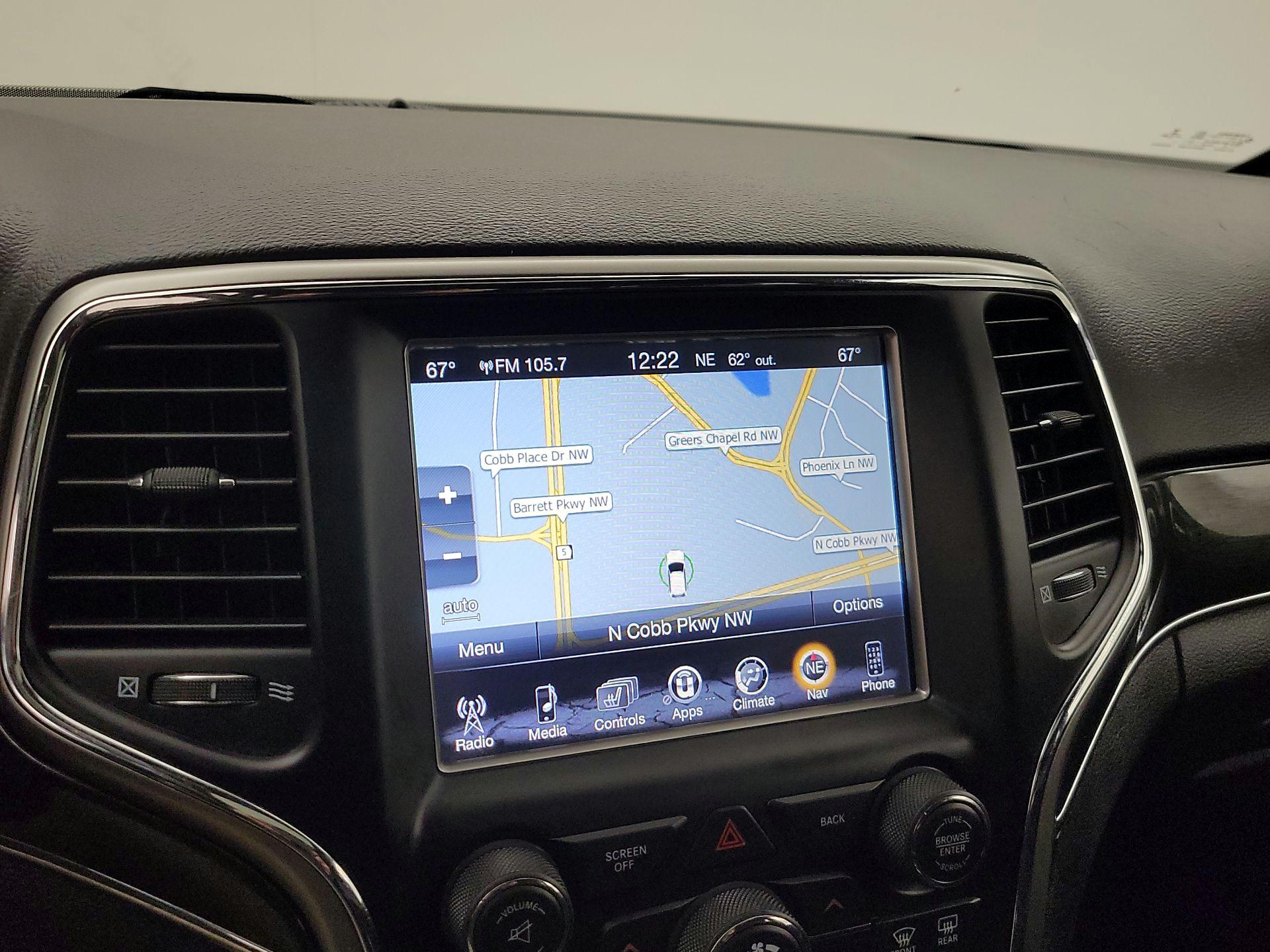 Thumbnail: 2017 Jeep Grand Cherokee - 14