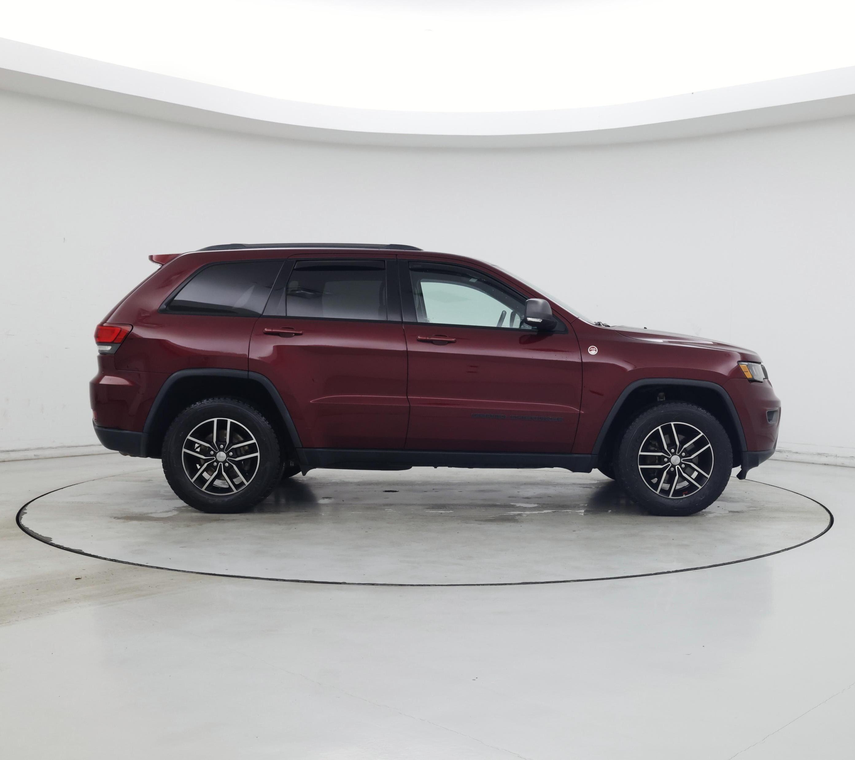 Thumbnail: 2017 Jeep Grand Cherokee - 7