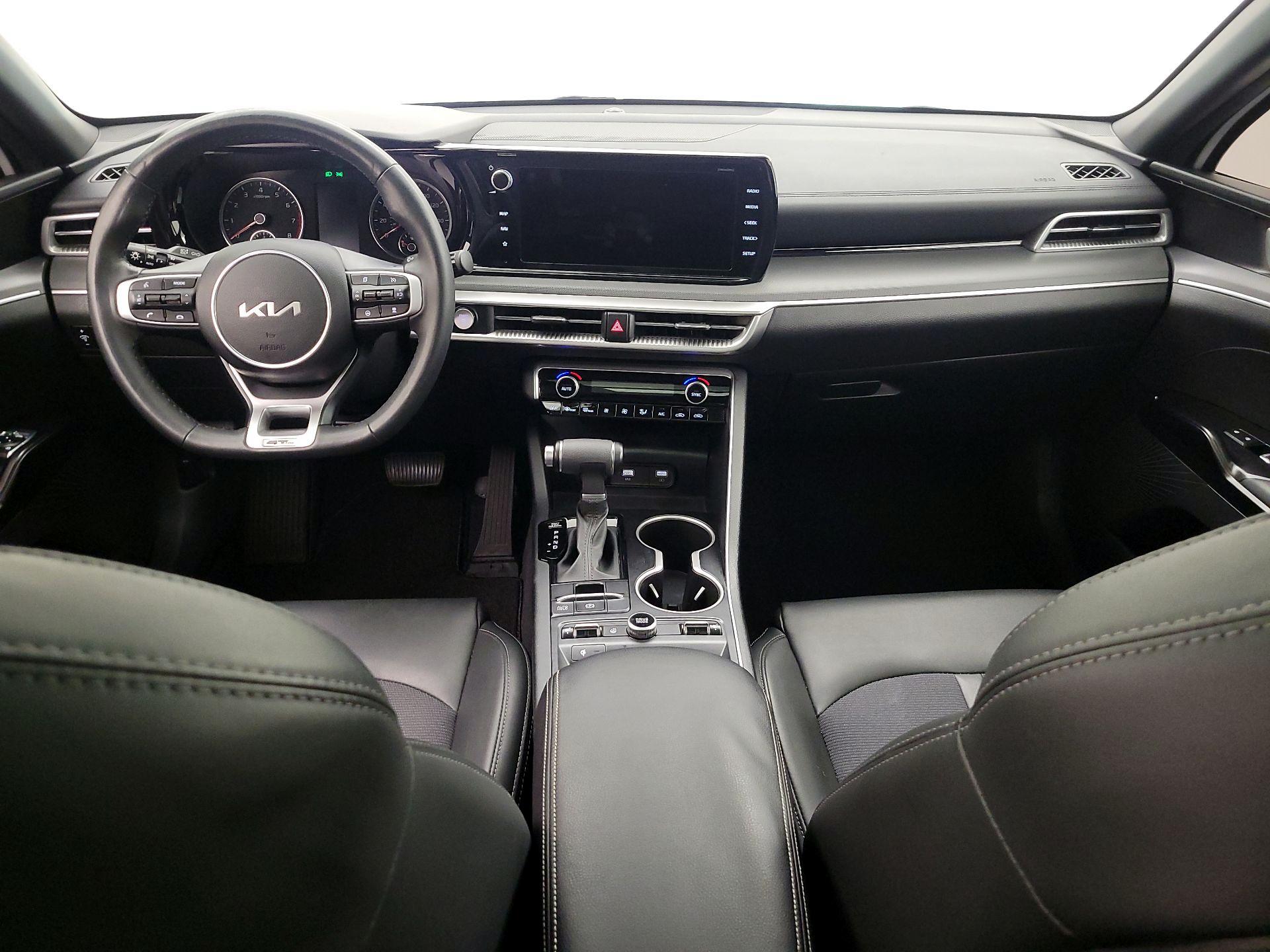 Thumbnail: 2023 Kia K5 - 9