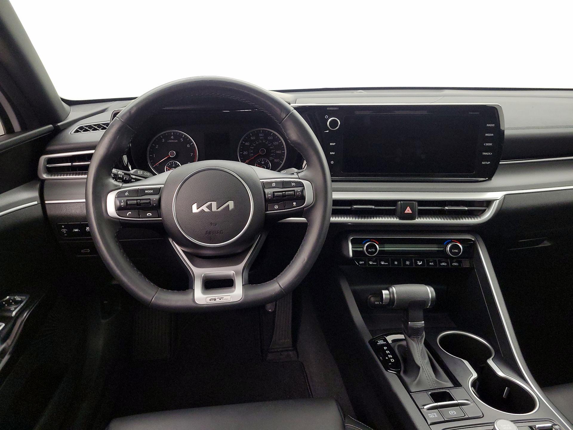 Thumbnail: 2023 Kia K5 - 10