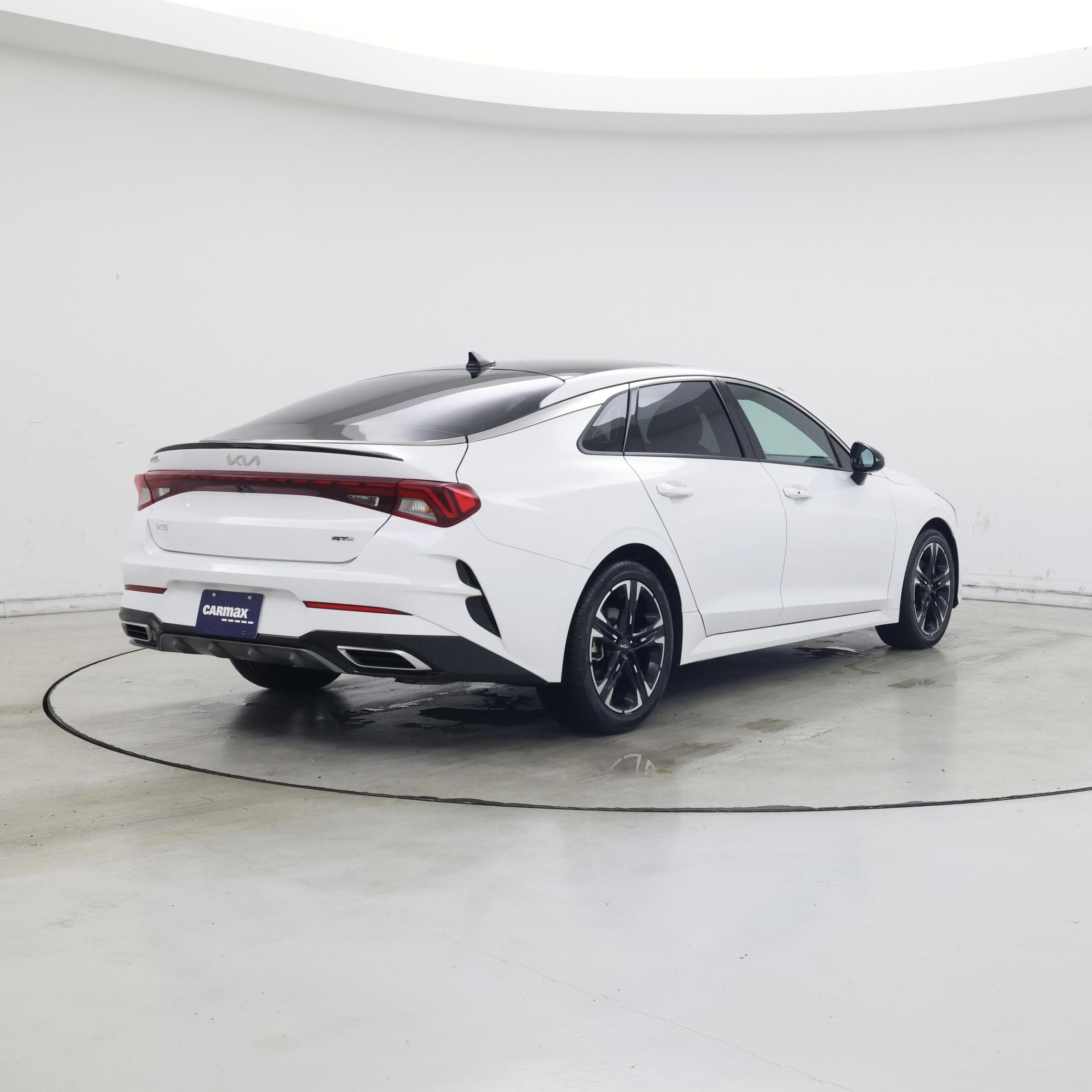 Thumbnail: 2023 Kia K5 - 8