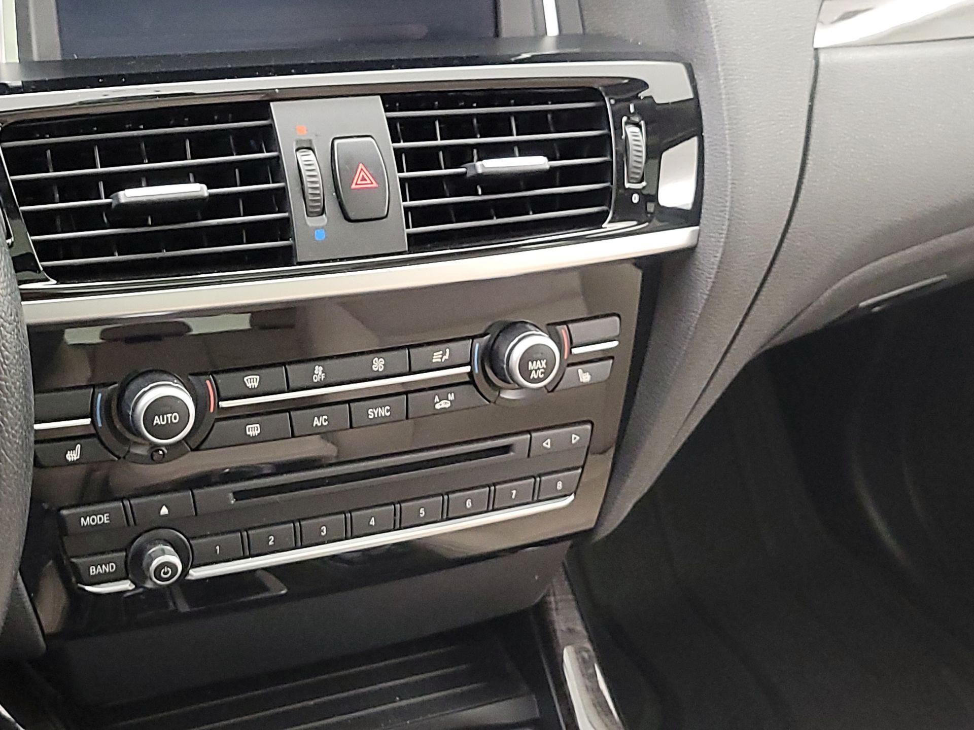 Thumbnail: 2016 BMW X3 - 17