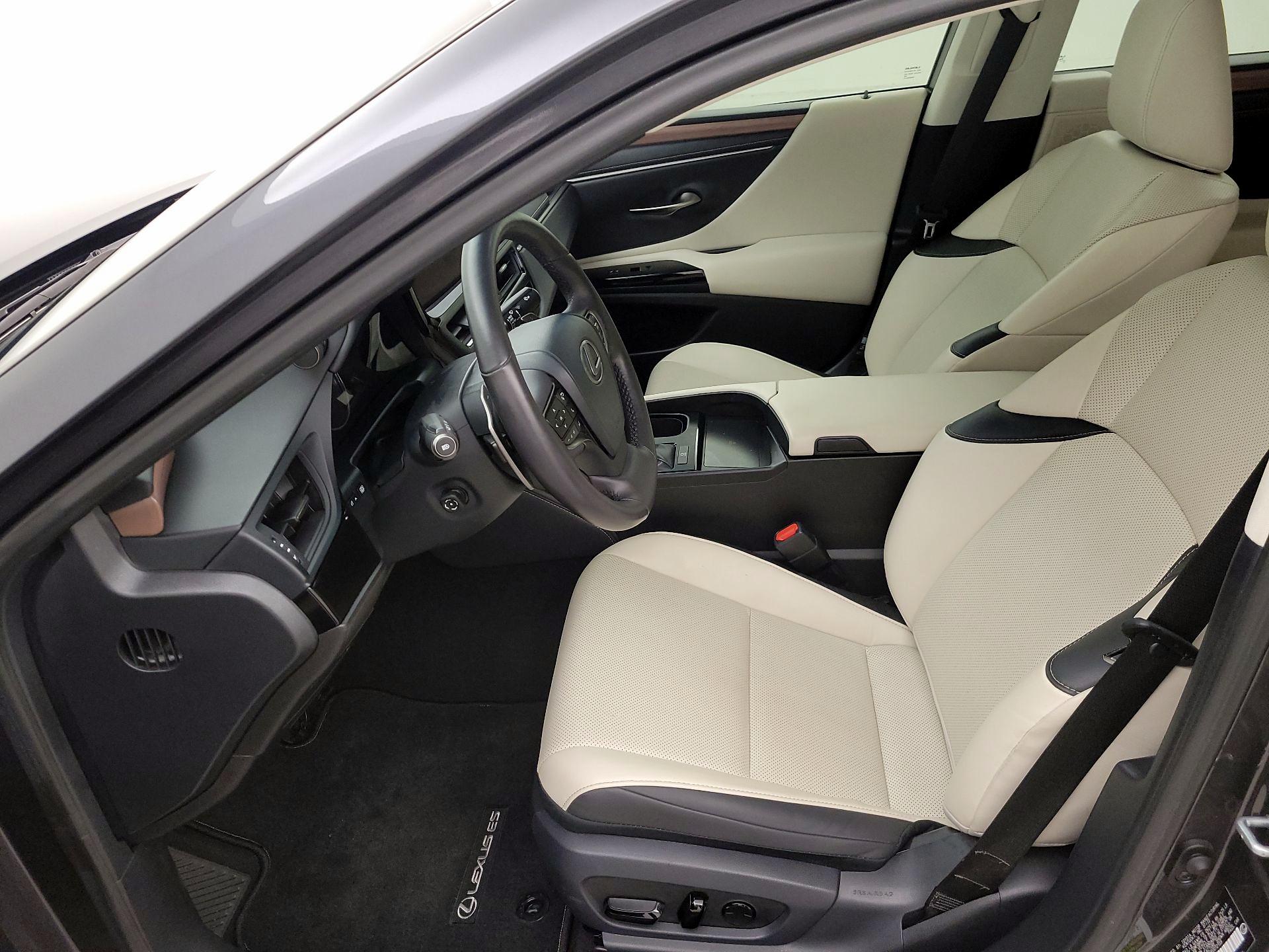 Thumbnail: 2024 Lexus ES - 11