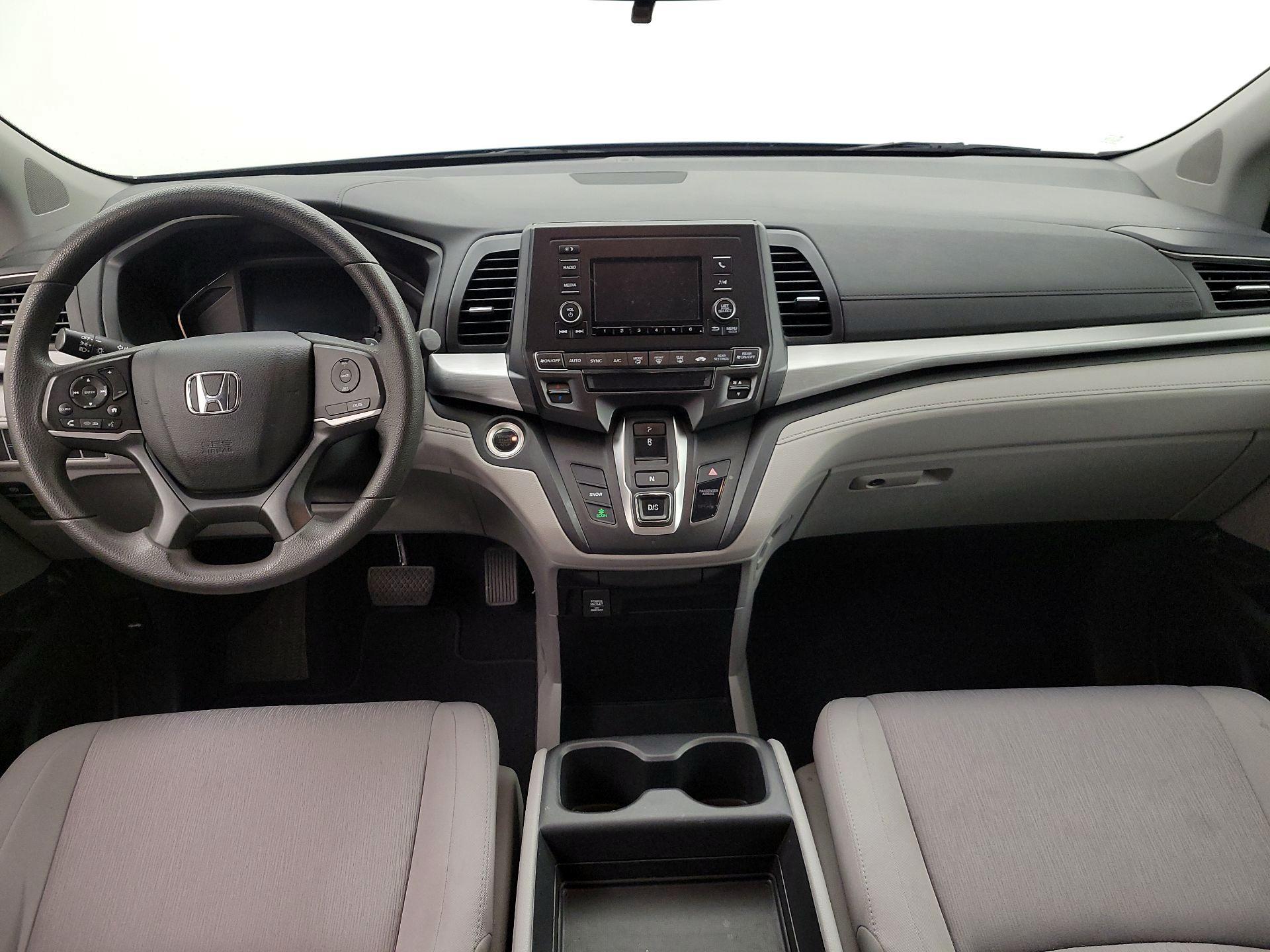 Thumbnail: 2019 Honda Odyssey - 9