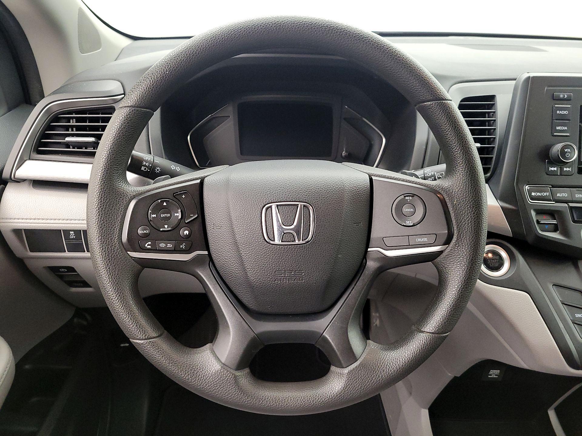 Thumbnail: 2019 Honda Odyssey - 10