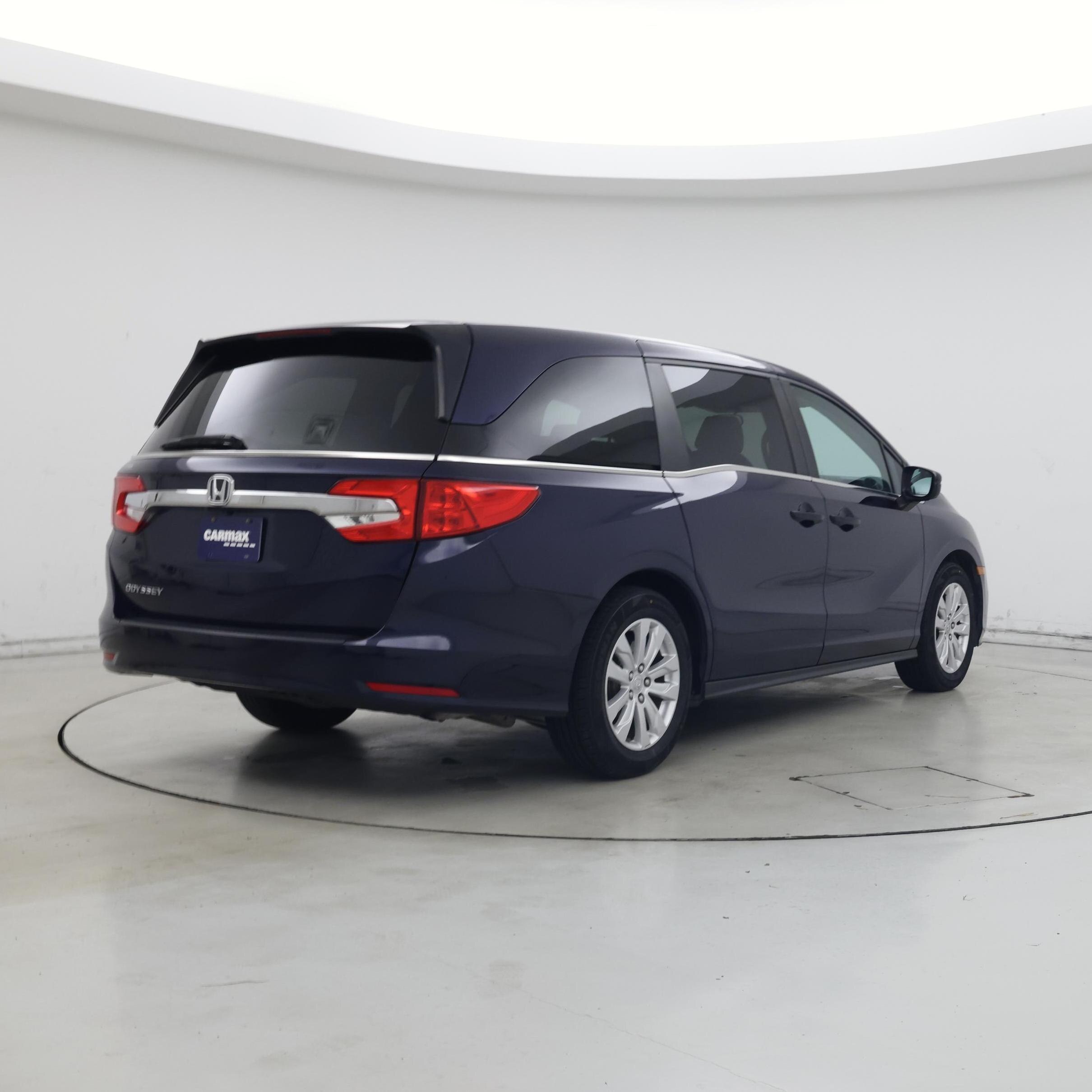 Thumbnail: 2019 Honda Odyssey - 8