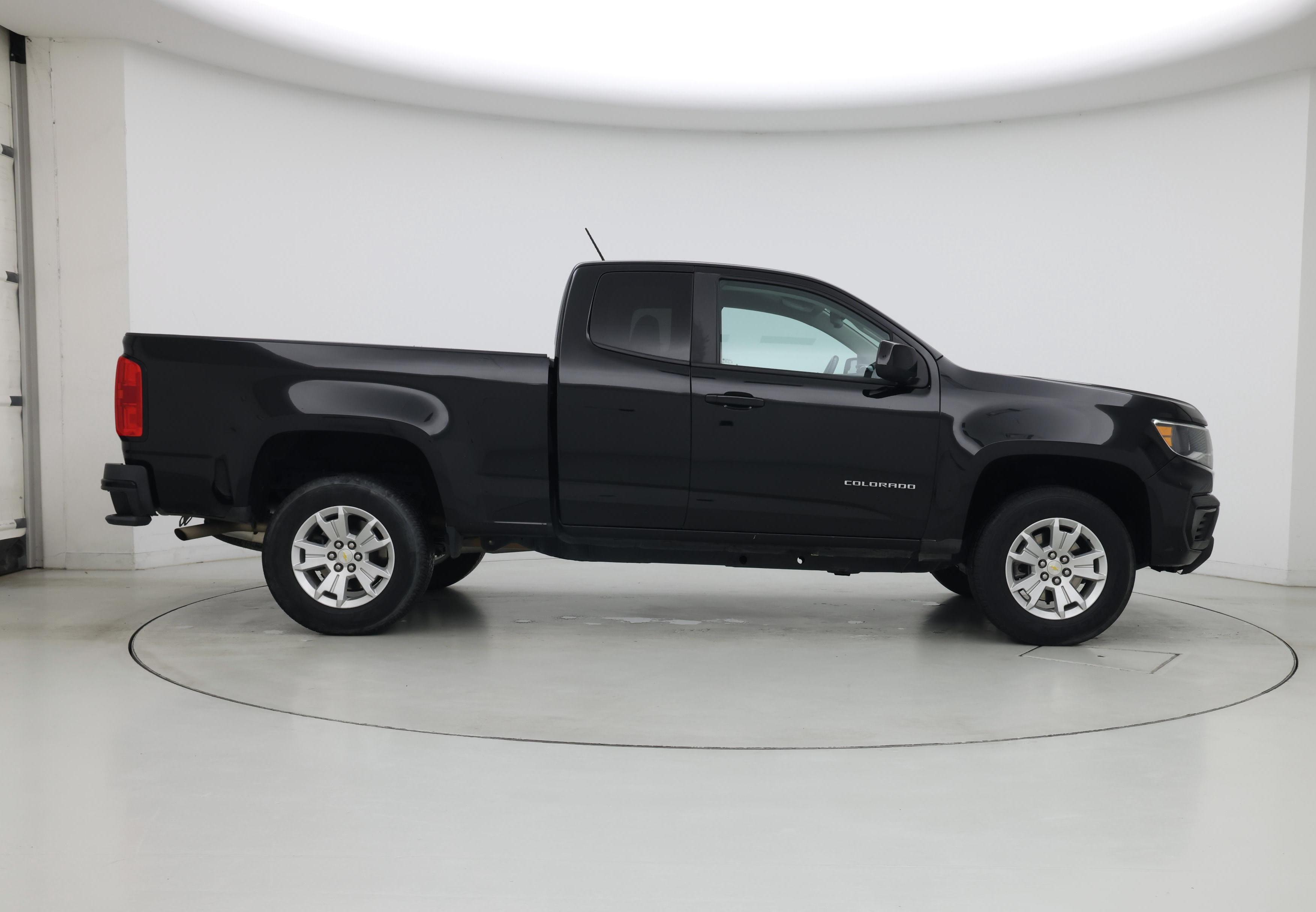 Thumbnail: 2022 Chevrolet Colorado - 7