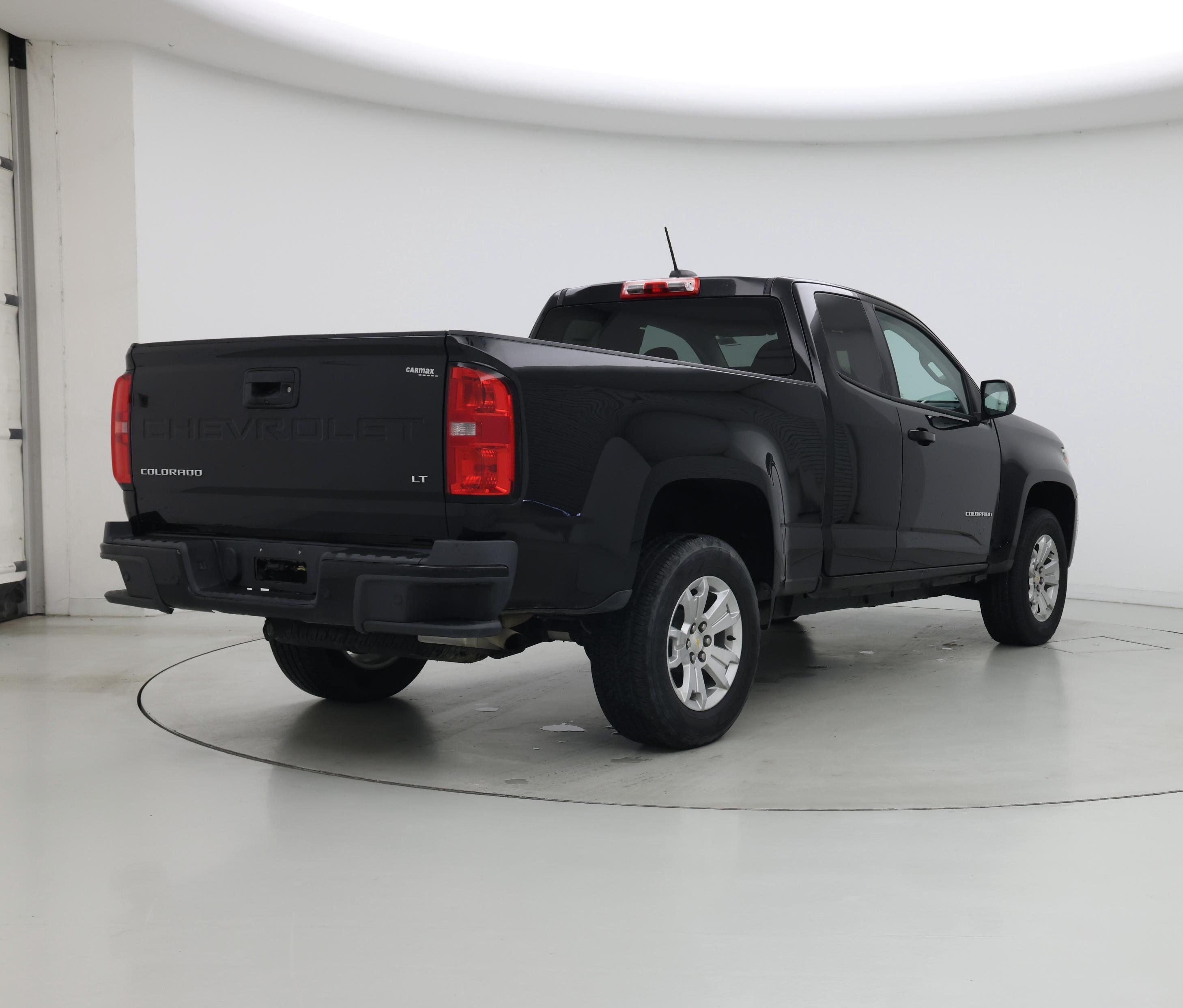 Thumbnail: 2022 Chevrolet Colorado - 8