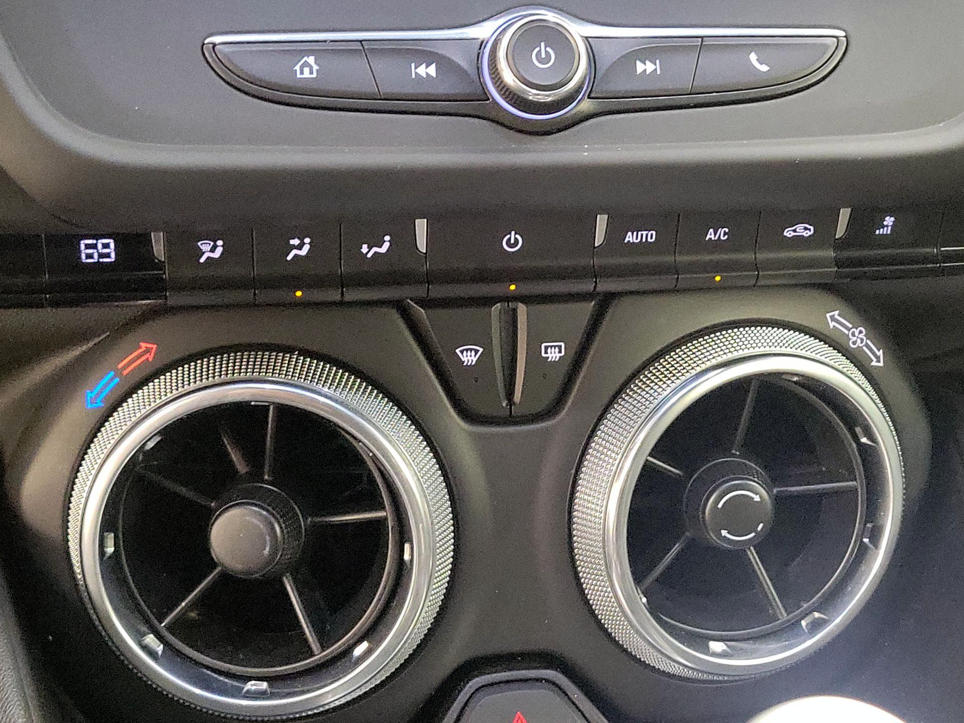 Thumbnail: 2023 Chevrolet Camaro - 15