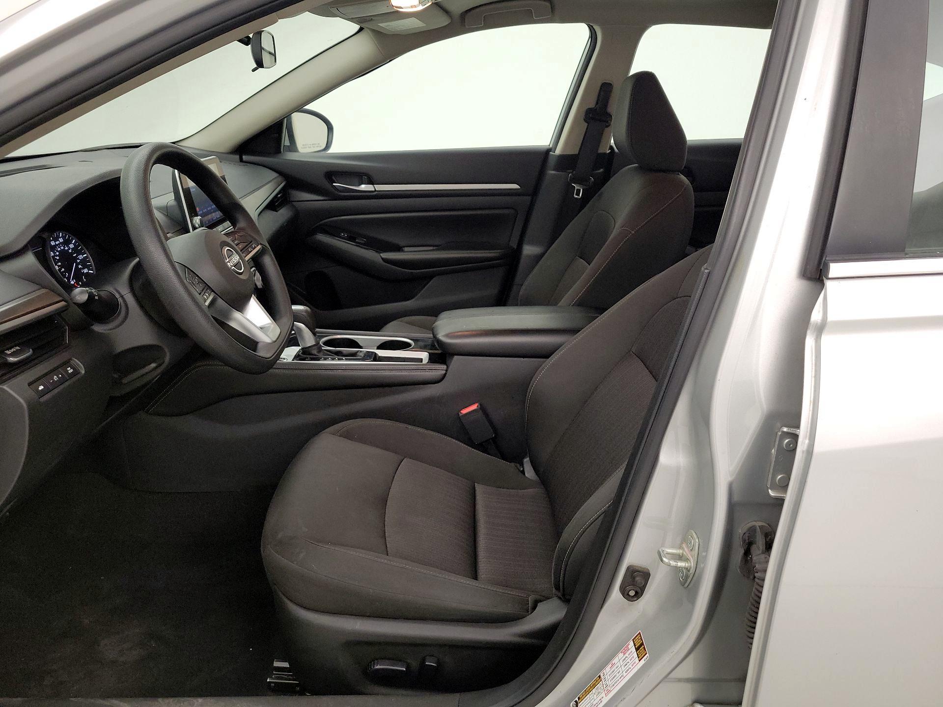 Thumbnail: 2023 Nissan Altima - 11