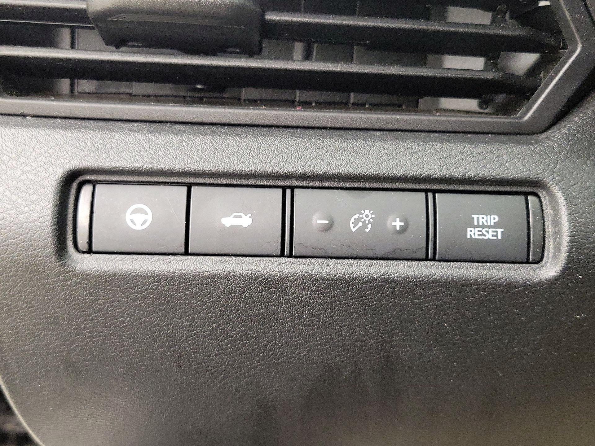 Thumbnail: 2022 Nissan Altima - 13