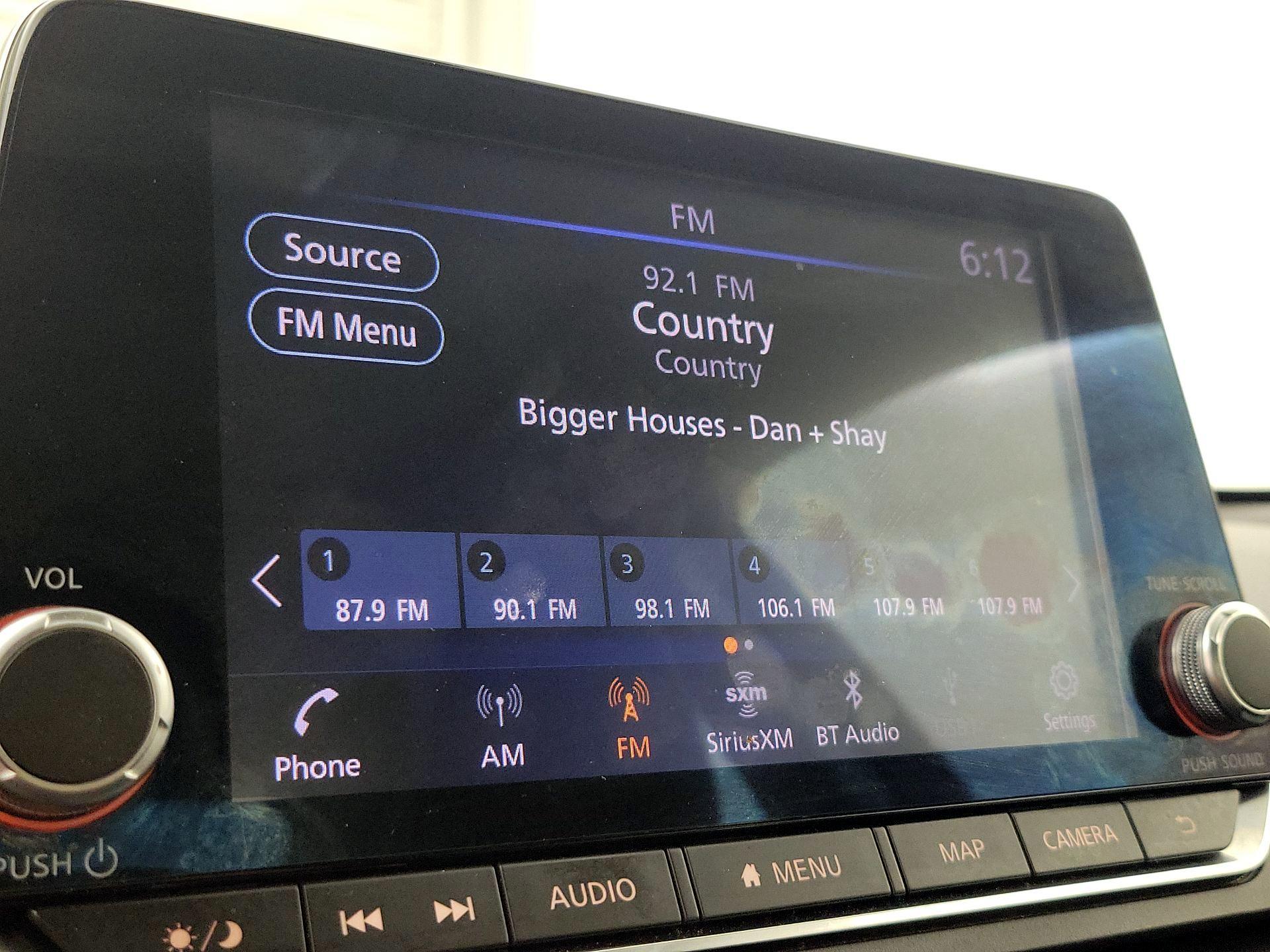 Thumbnail: 2022 Nissan Altima - 16