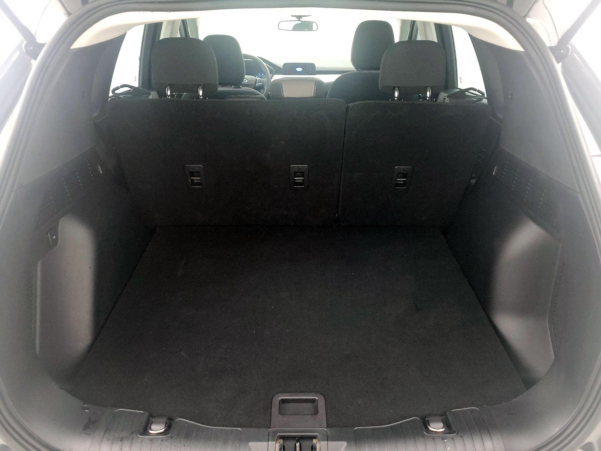 Thumbnail: 2022 Ford Escape - 20