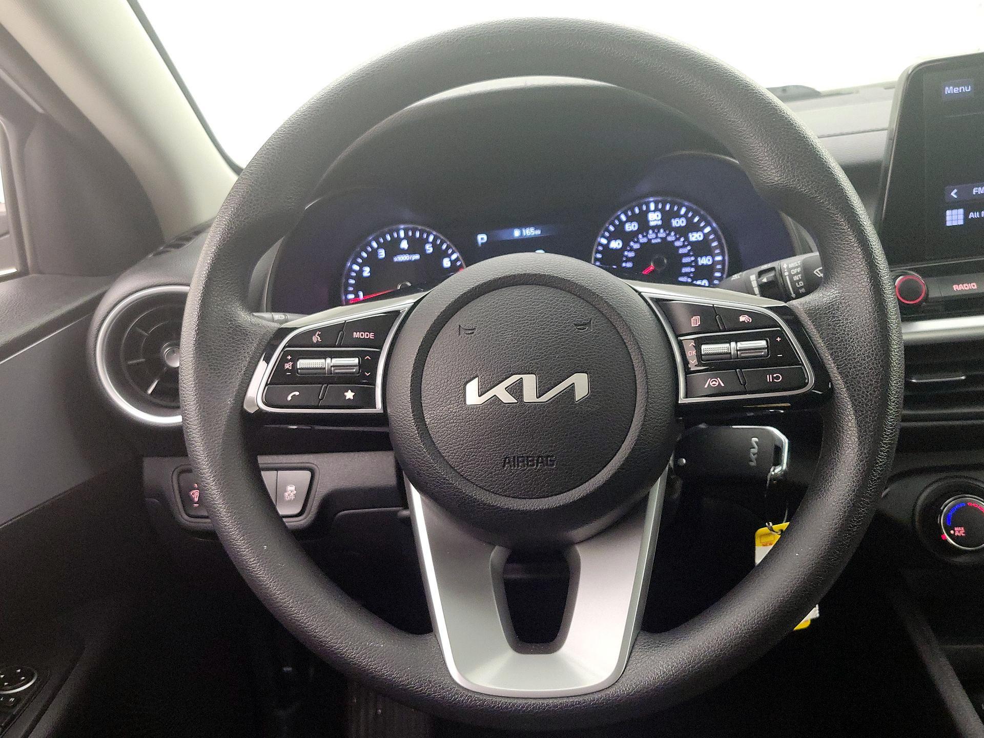 Thumbnail: 2024 Kia Forte - 10