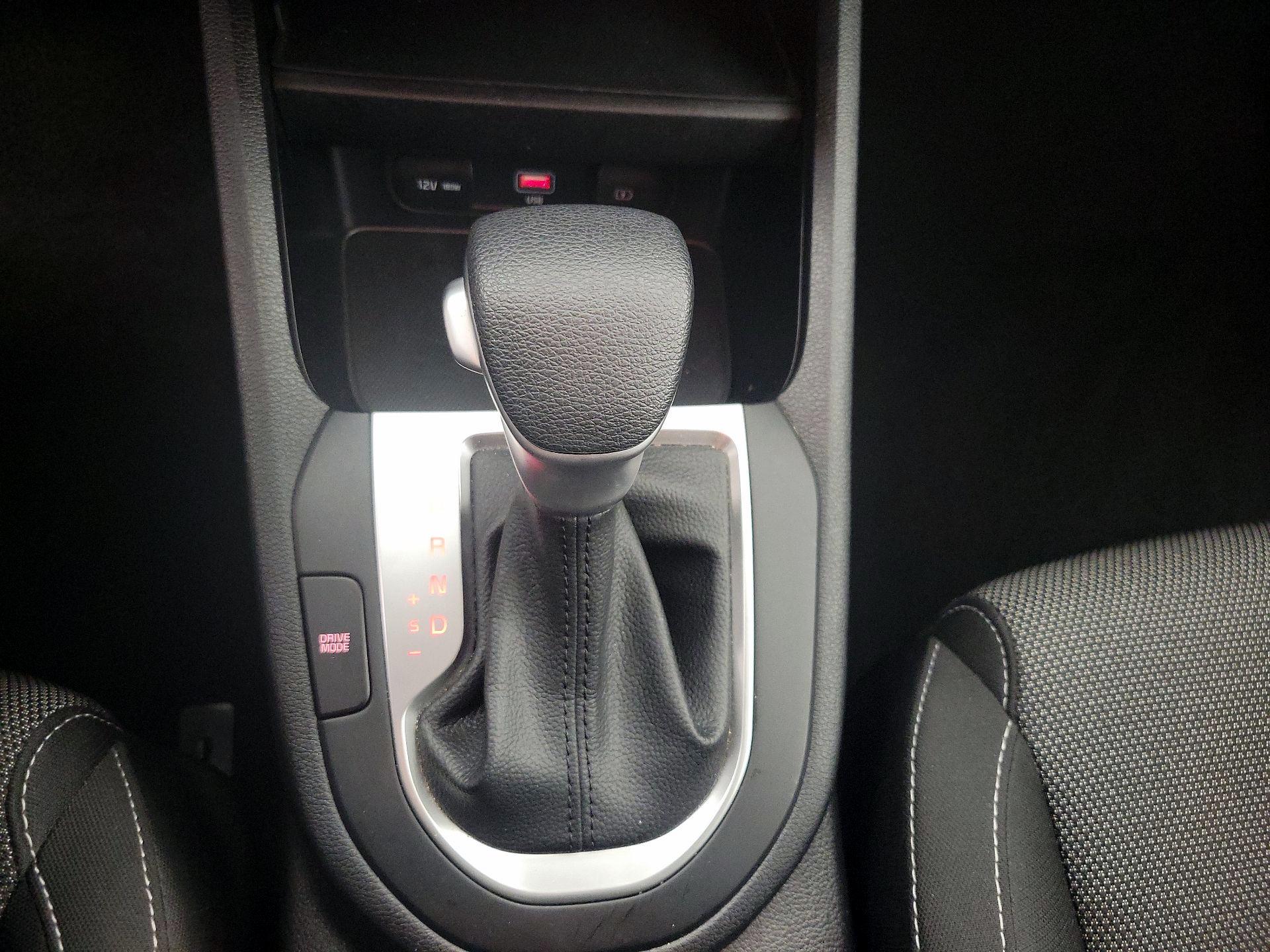 Thumbnail: 2024 Kia Forte - 17