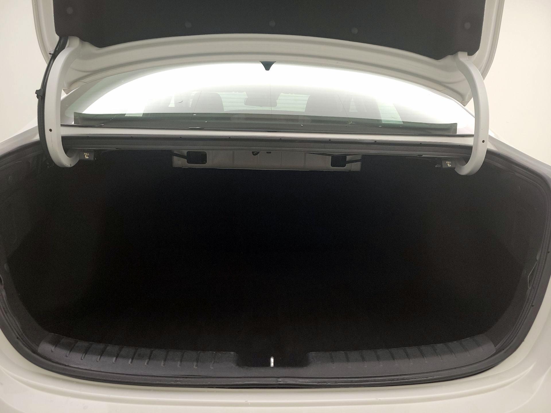 Thumbnail: 2024 Kia Forte - 20