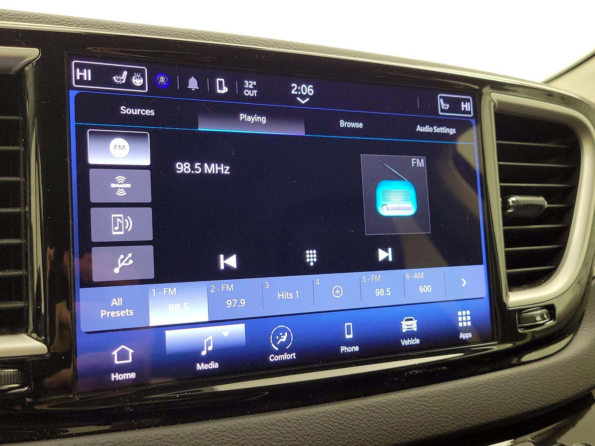 Thumbnail: 2024 Chrysler Pacifica - 15