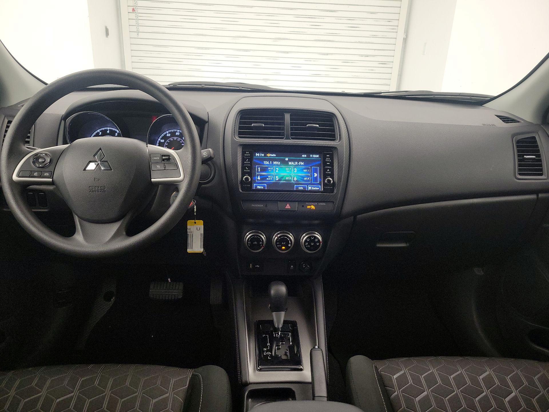 Thumbnail: 2024 Mitsubishi Outlander Sport - 9