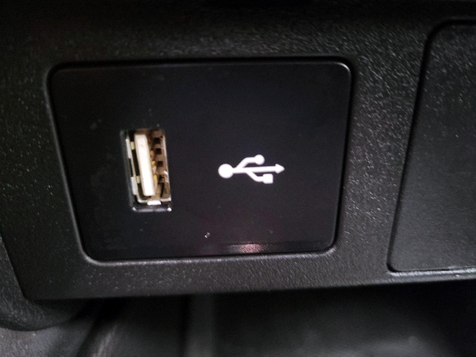 Thumbnail: 2024 Mitsubishi Outlander Sport - 18