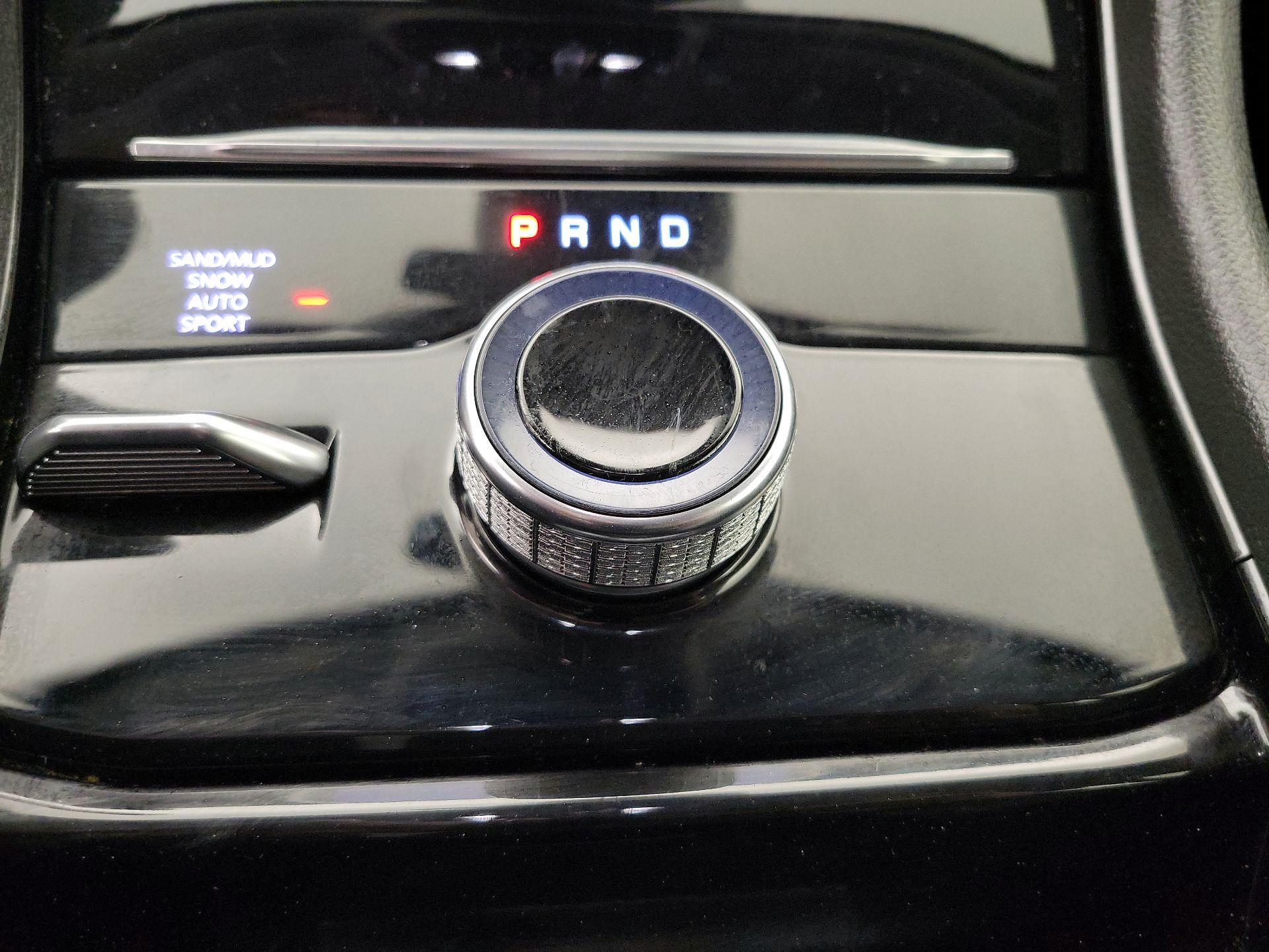 Thumbnail: 2023 Jeep Grand Cherokee - 18