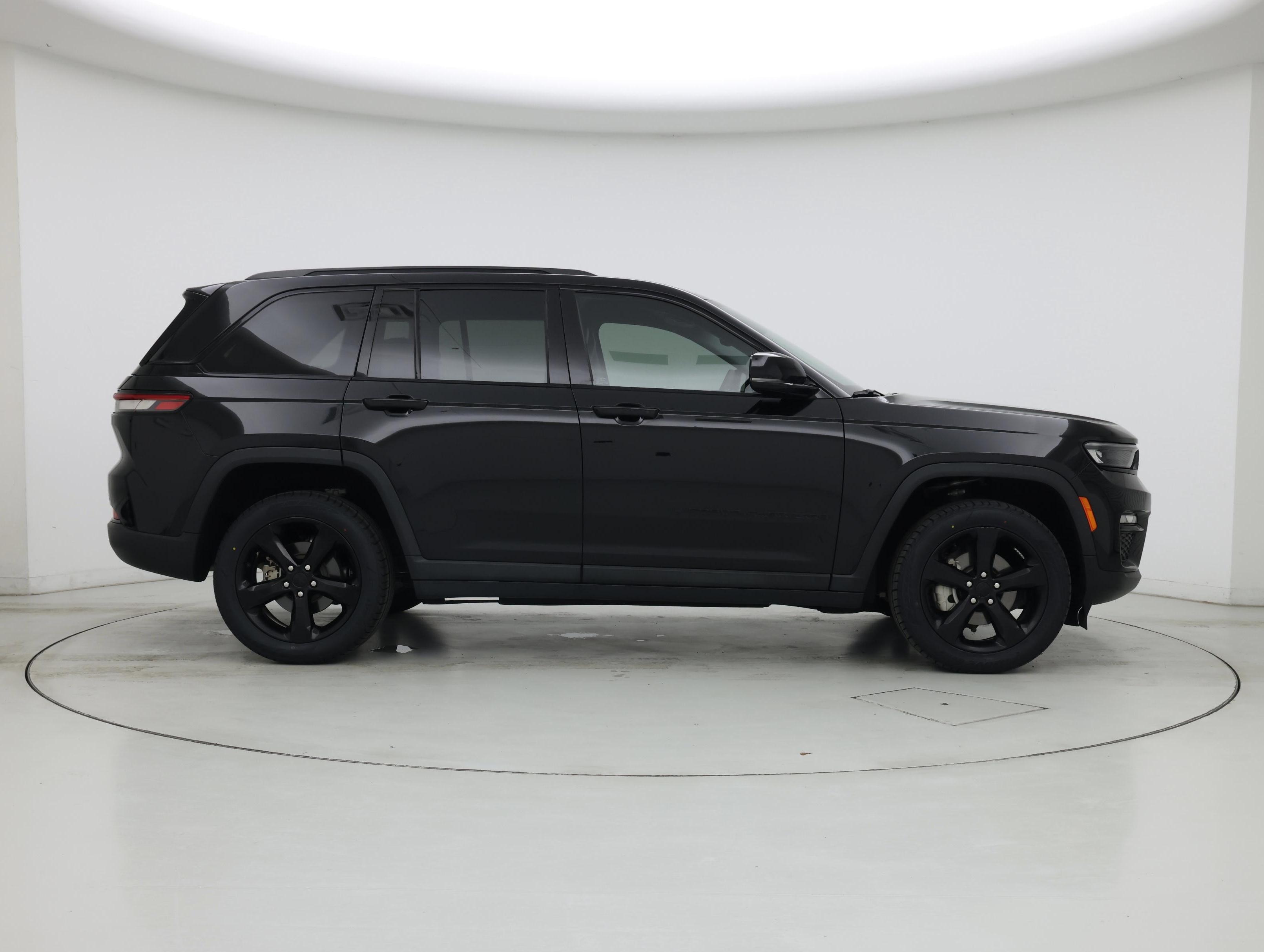 Thumbnail: 2023 Jeep Grand Cherokee - 7