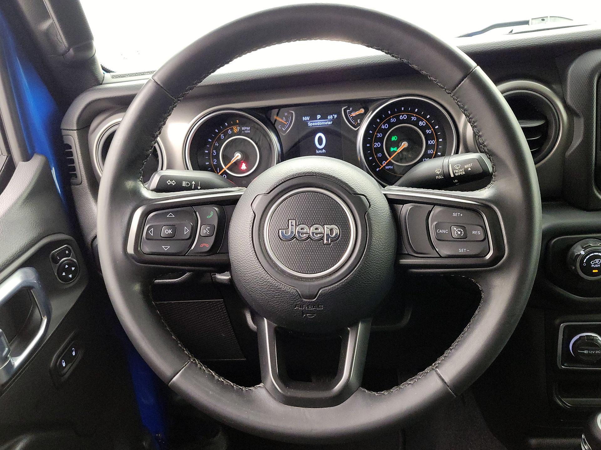 Thumbnail: 2021 Jeep Gladiator - 10