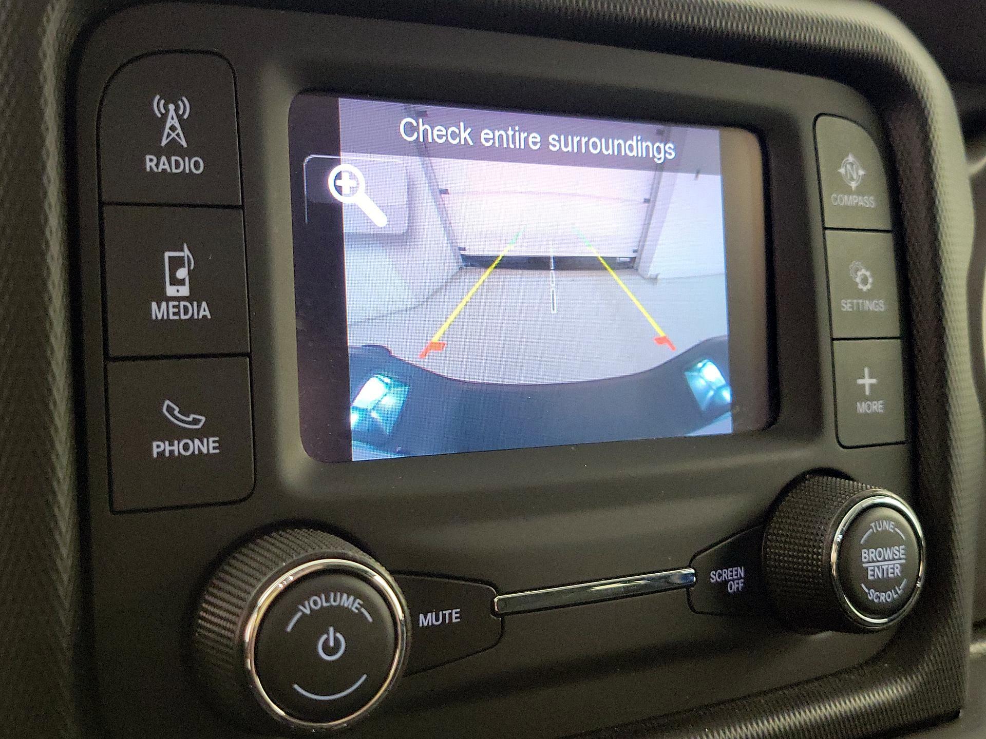 Thumbnail: 2021 Jeep Gladiator - 14