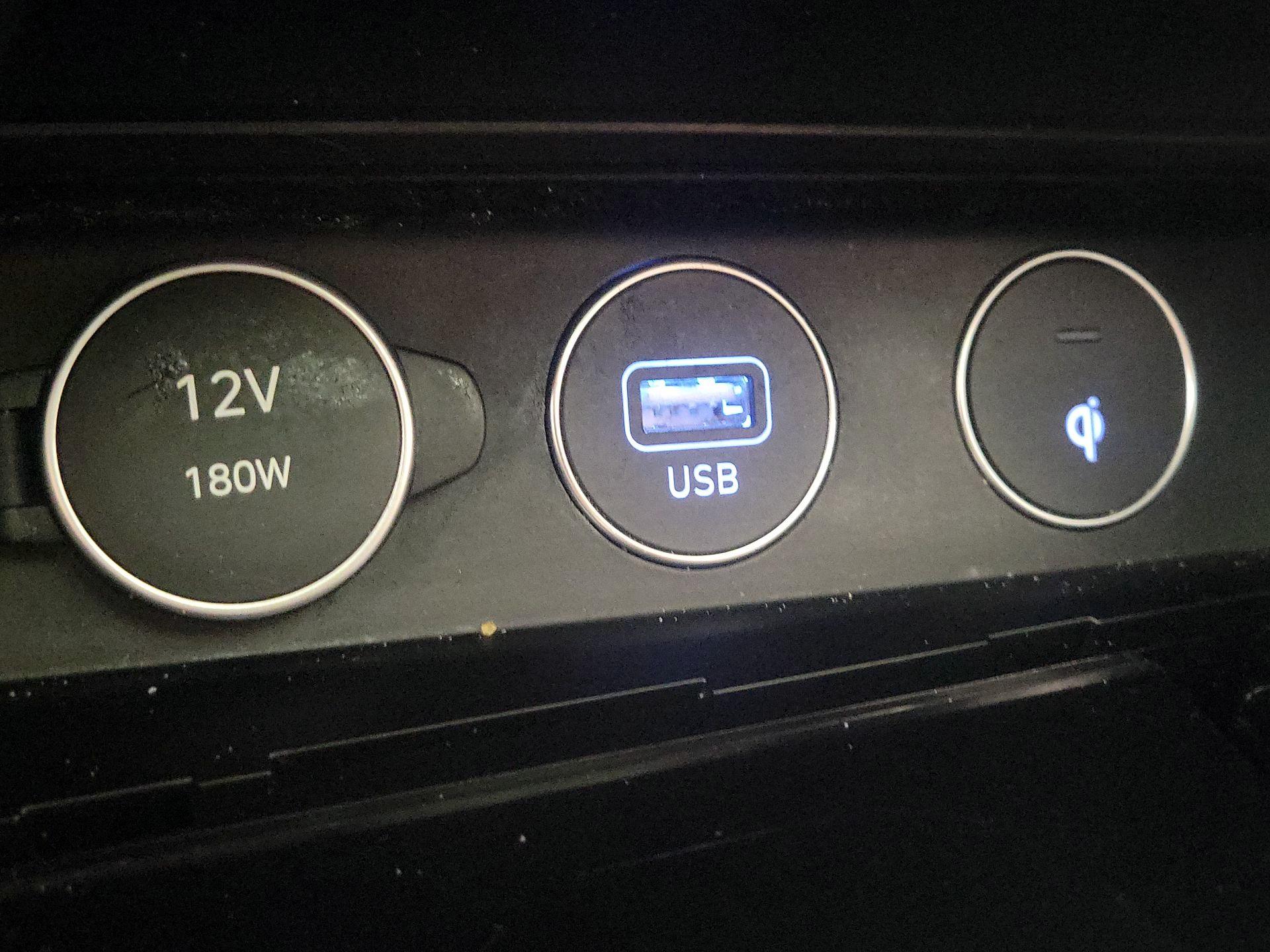 Thumbnail: 2023 Genesis G70 - 18