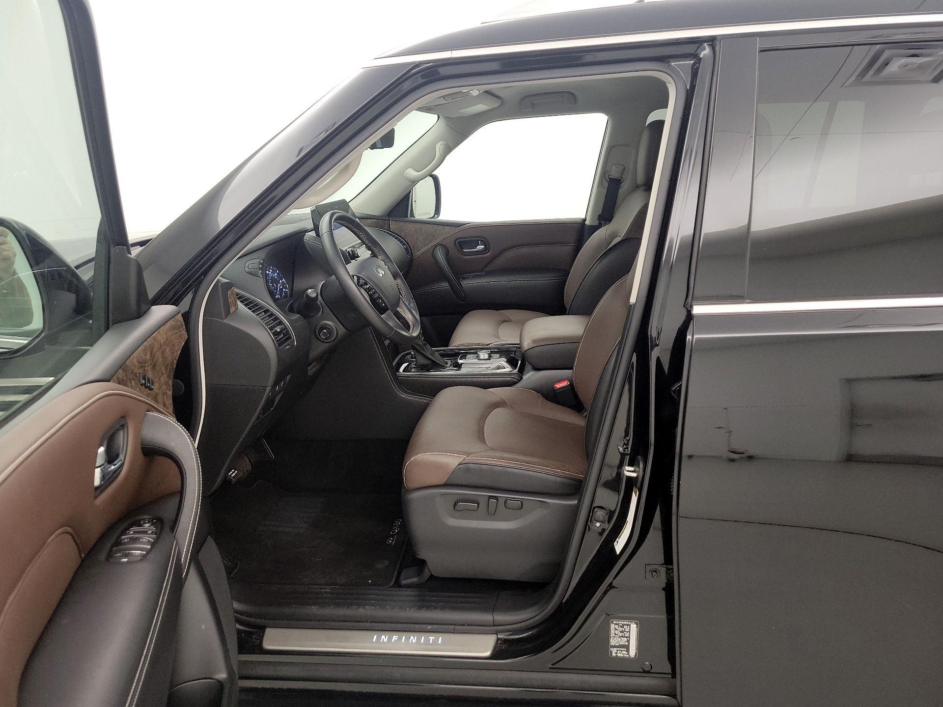 Thumbnail: 2023 INFINITI QX80 - 11