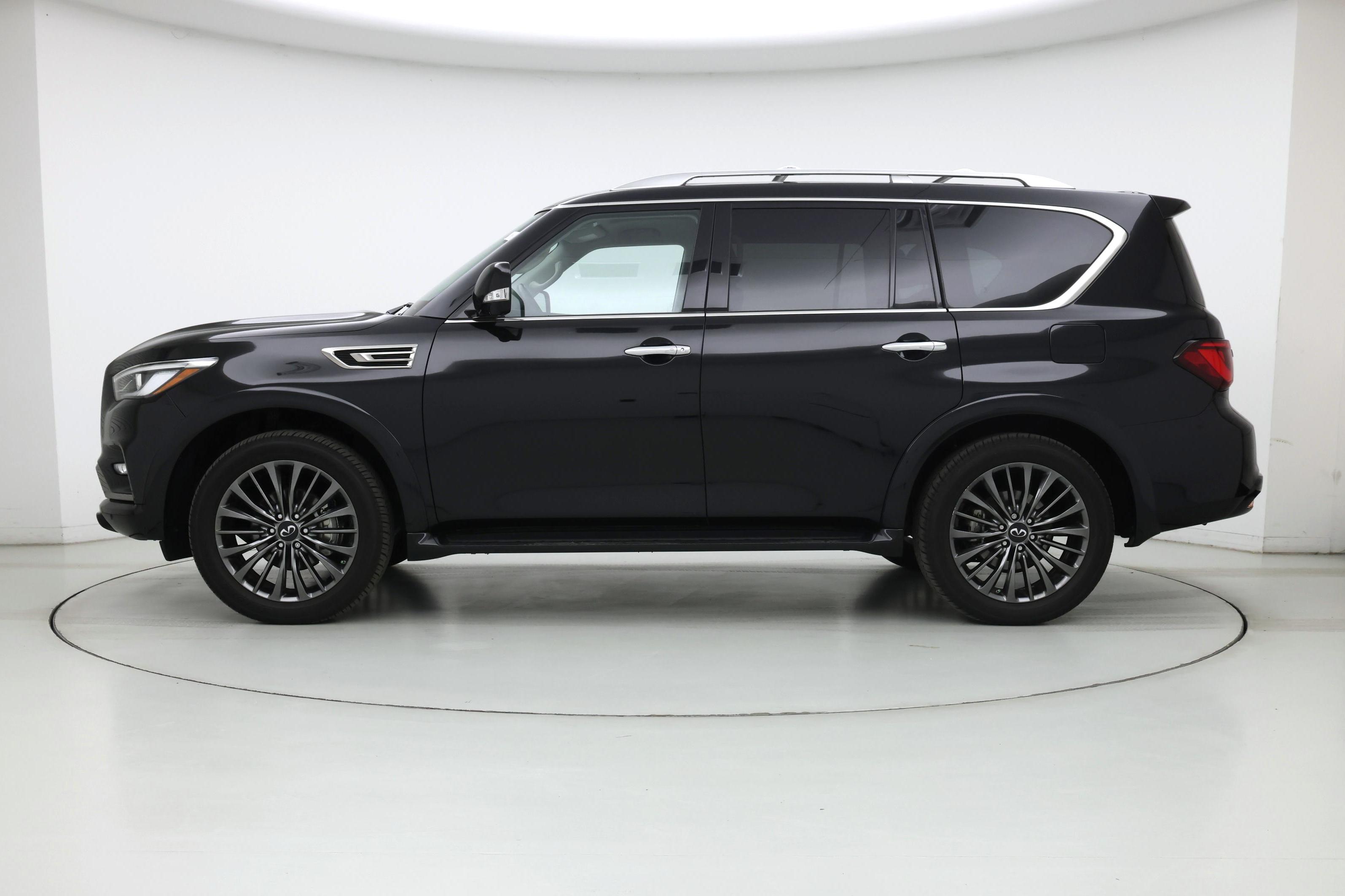 Thumbnail: 2023 INFINITI QX80 - 3