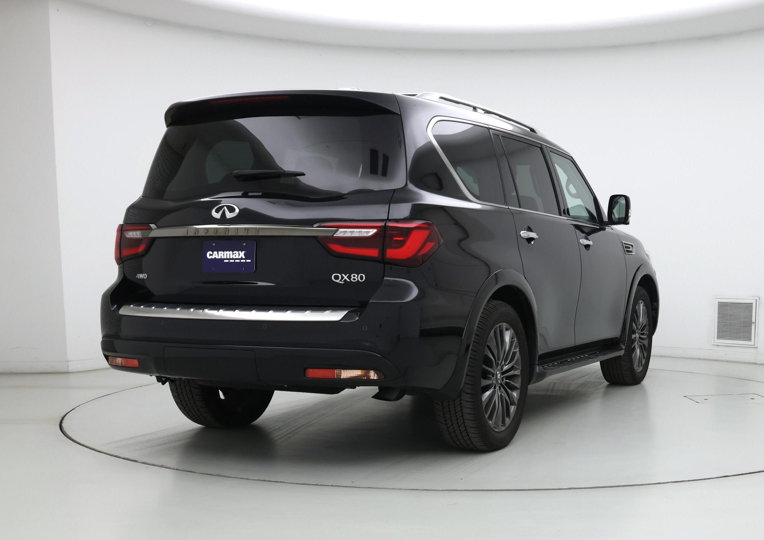 Thumbnail: 2023 INFINITI QX80 - 8